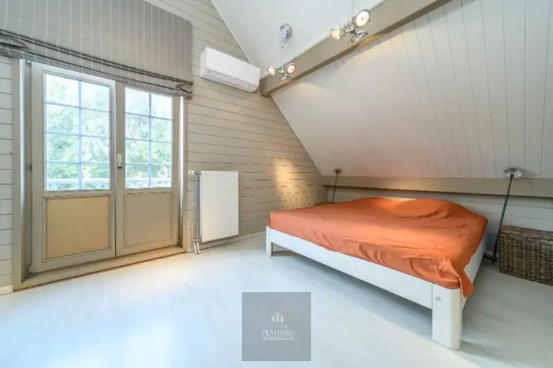 Charmante Mi Casa-villa op 1271m² op slechts 400 meter van zee. foto 21
