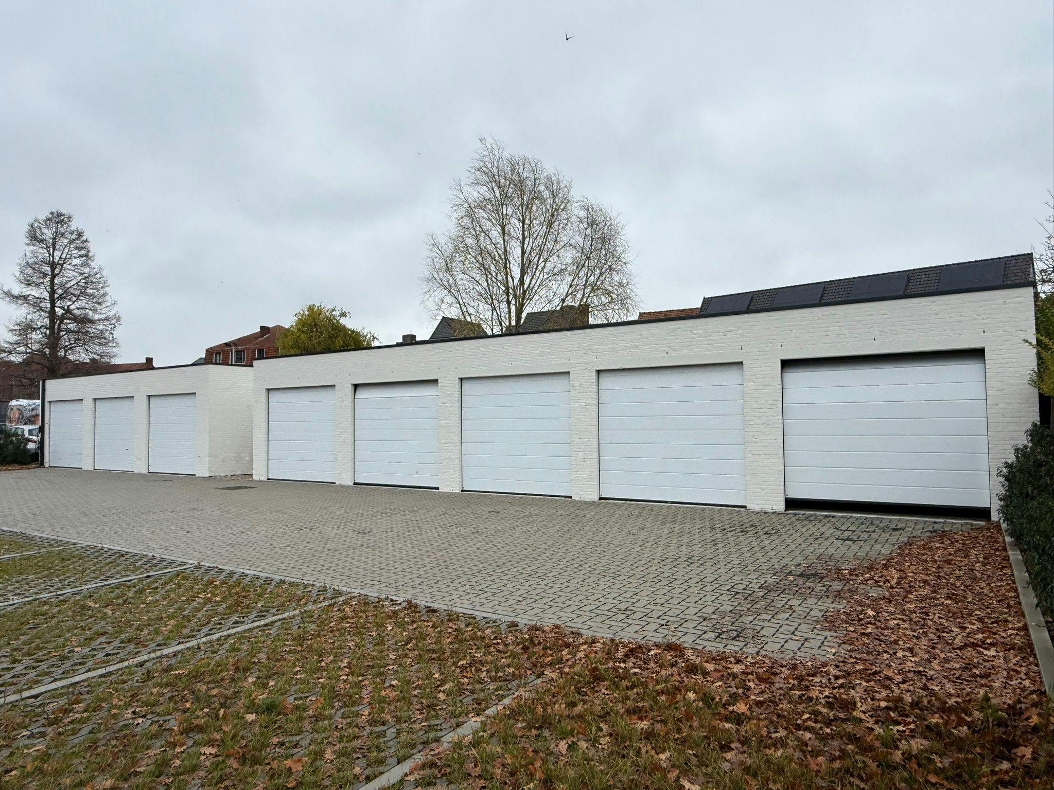 Garageboxen te koop in centrum Deerlijk foto 3
