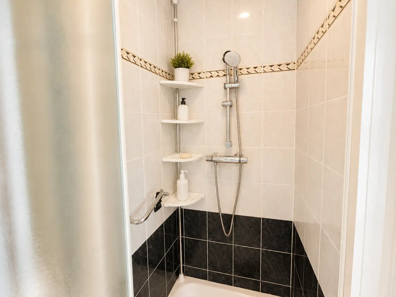 Appartement te huur foto 10