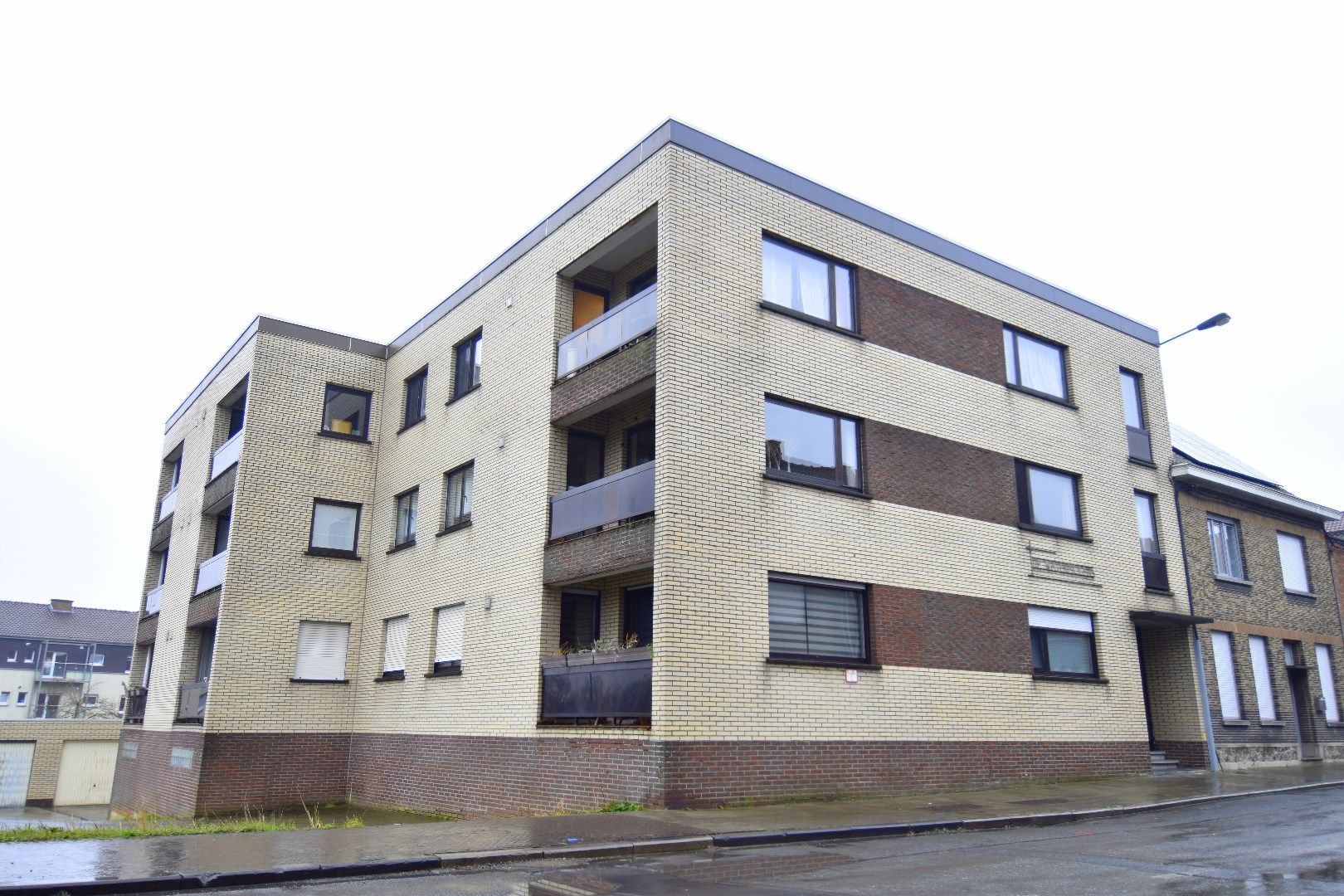 Hoofdfoto van de publicatie: Dakappartement in Harelbeke met prachtig zicht op de Leie