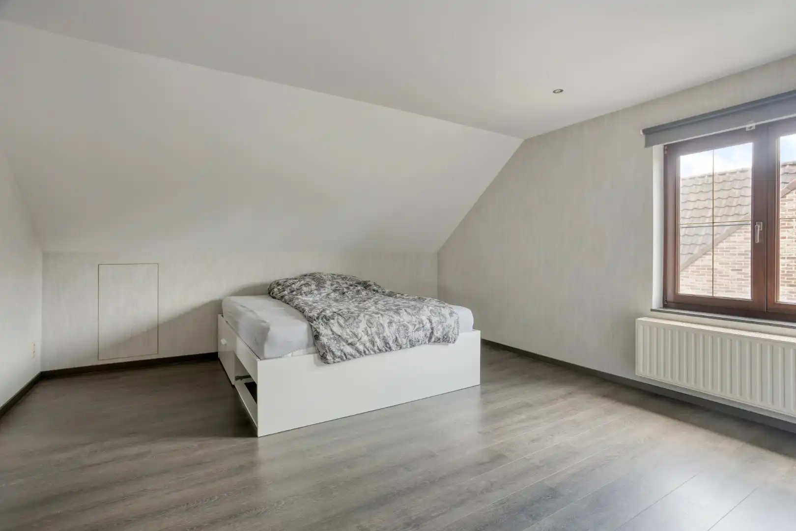 Instapklare vrijstaande woning in rustige woonbuurt nabij het centrum van Tongeren foto 14
