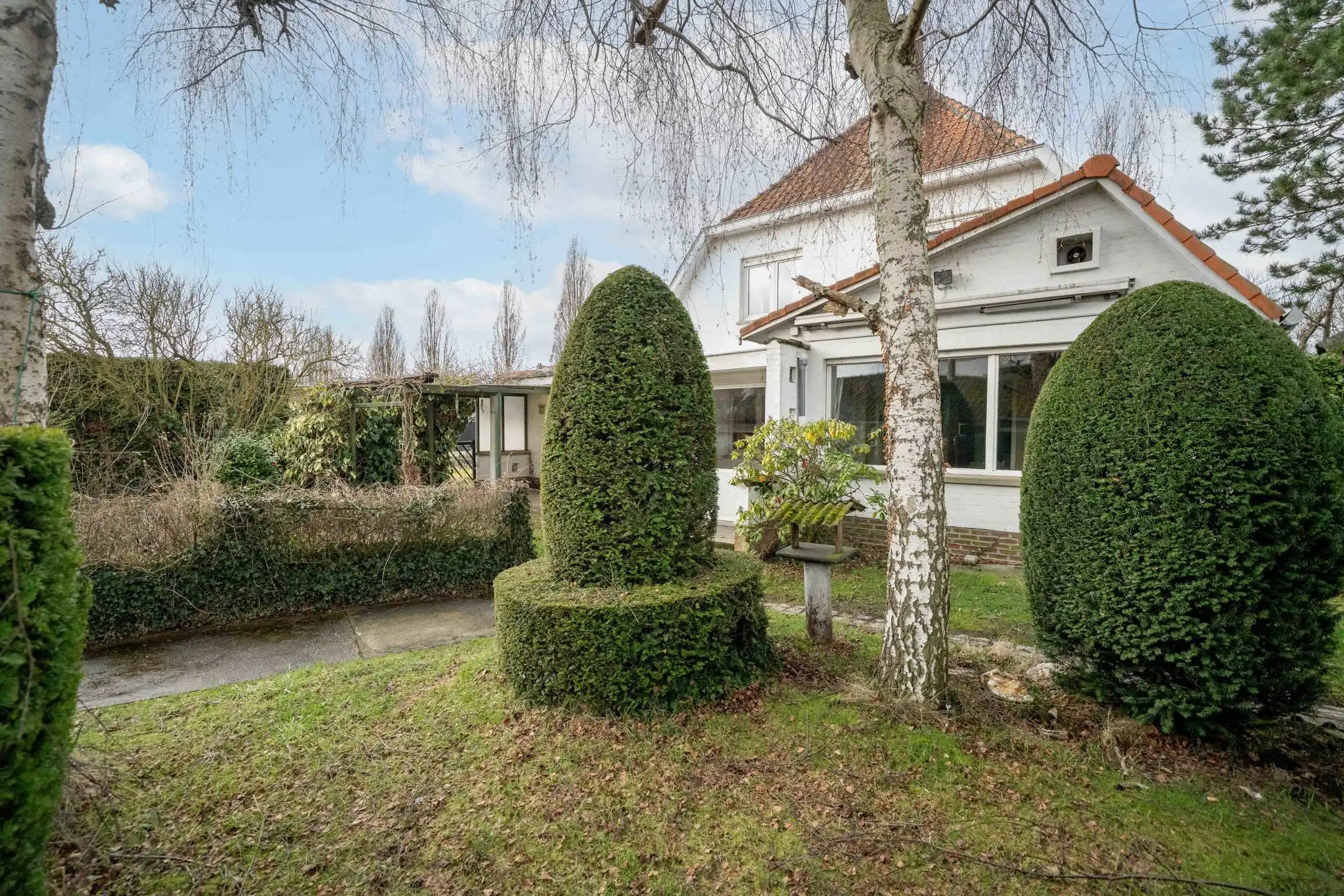 Woning op een ruim hoekperceel van 7a25ca in rustige woonwijk te Sint-Katelijne-Waver foto 7