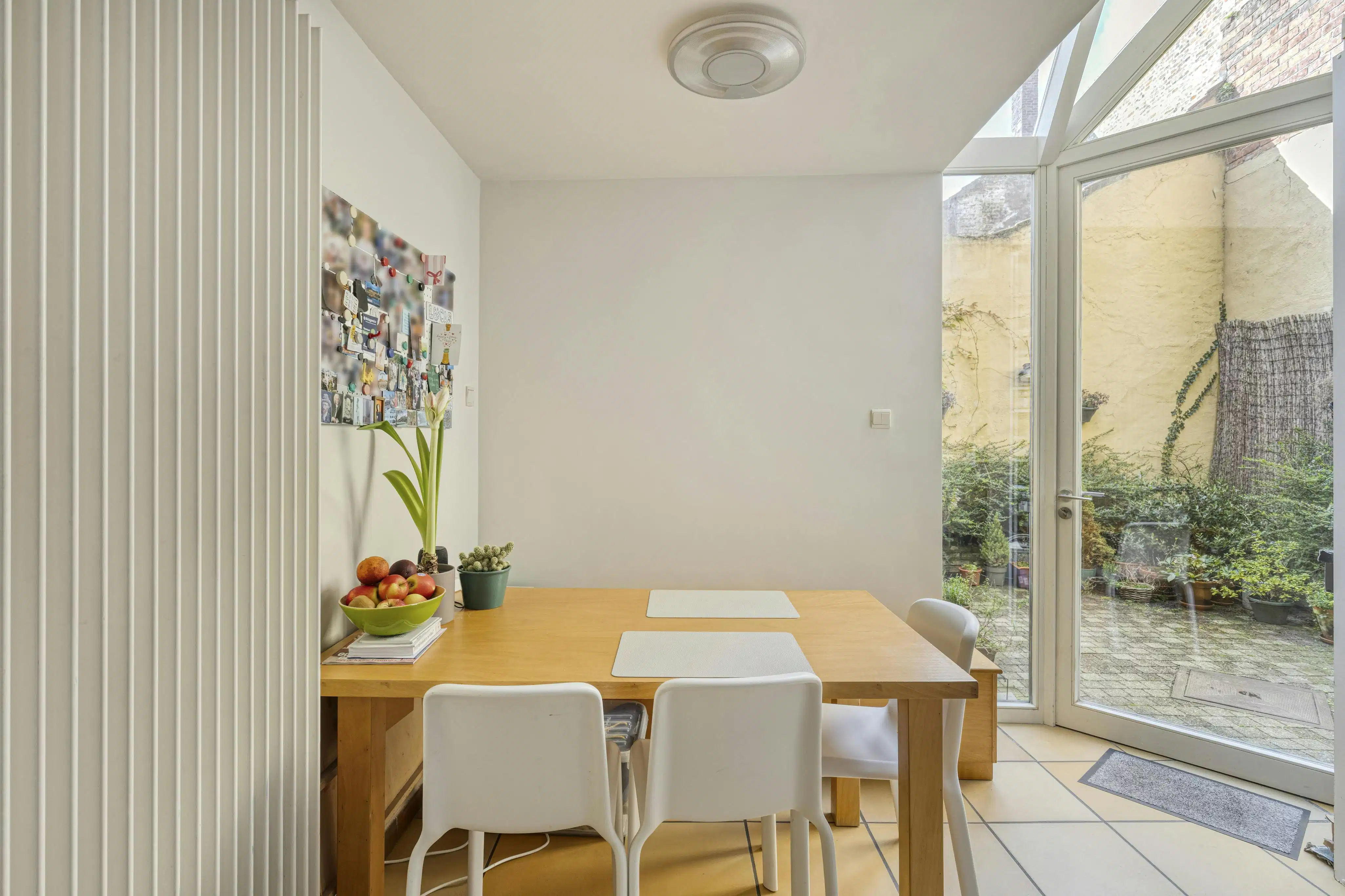 Karaktervol huis met 5 slaapkamers te koop in Brugge foto 5