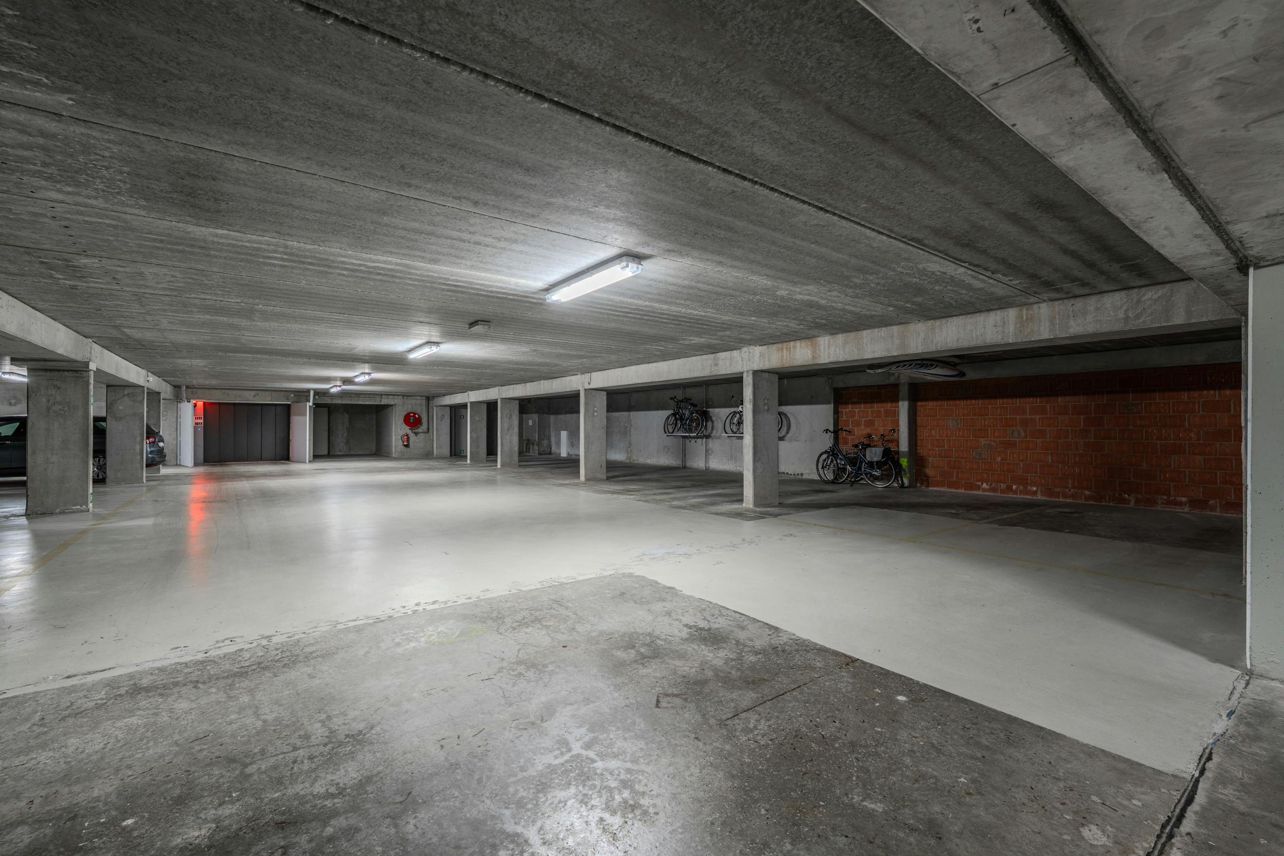 Instapklaar gelijkvloersappartement met één slaapkamer. foto 13