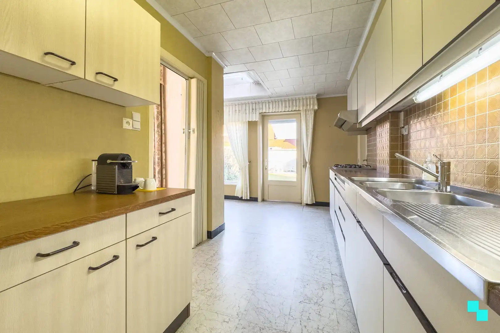 Rust gelegen woning met garage te Kachtem foto 14