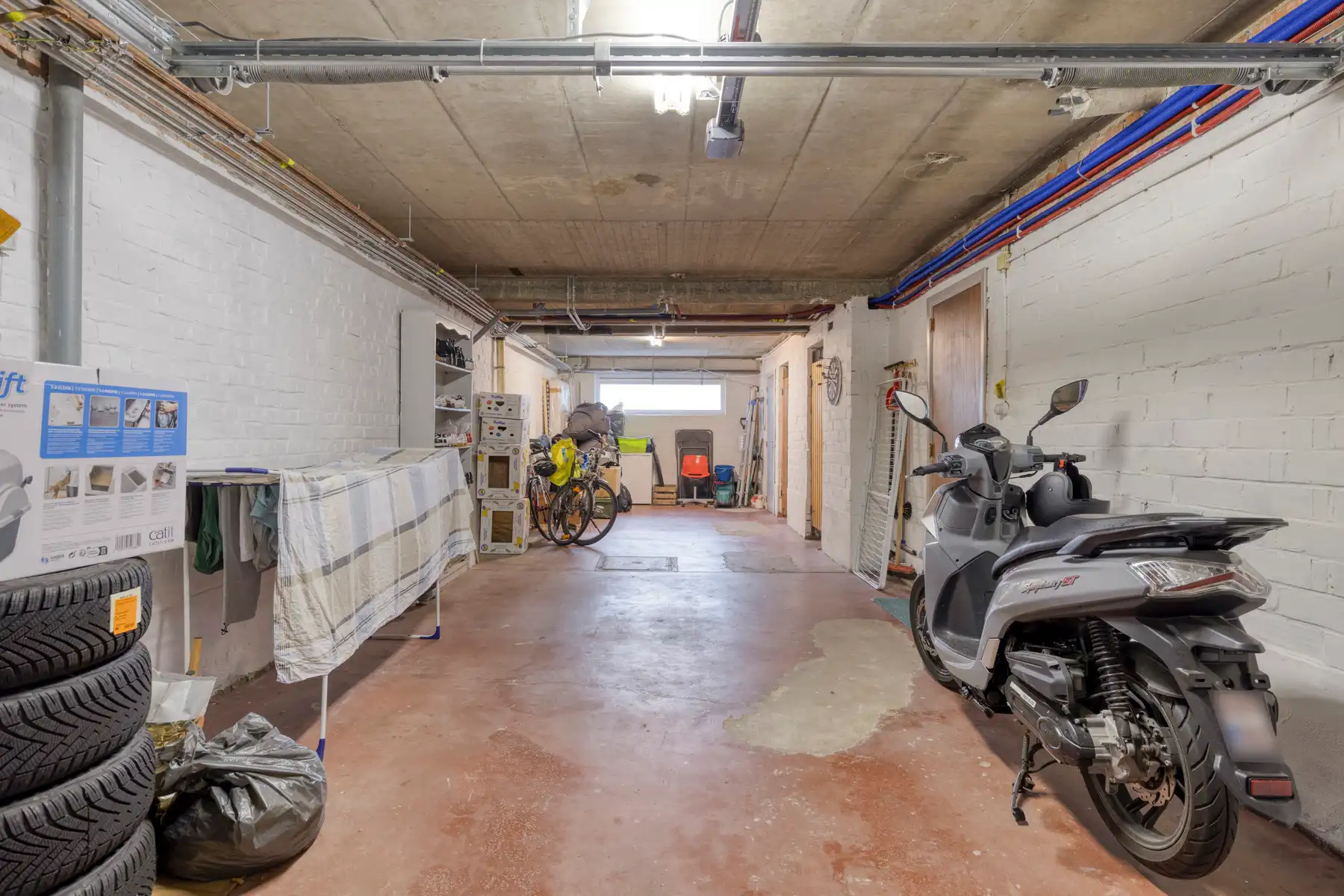 Instapklaar appartement met twee slaapkamers in Berchem. foto 14