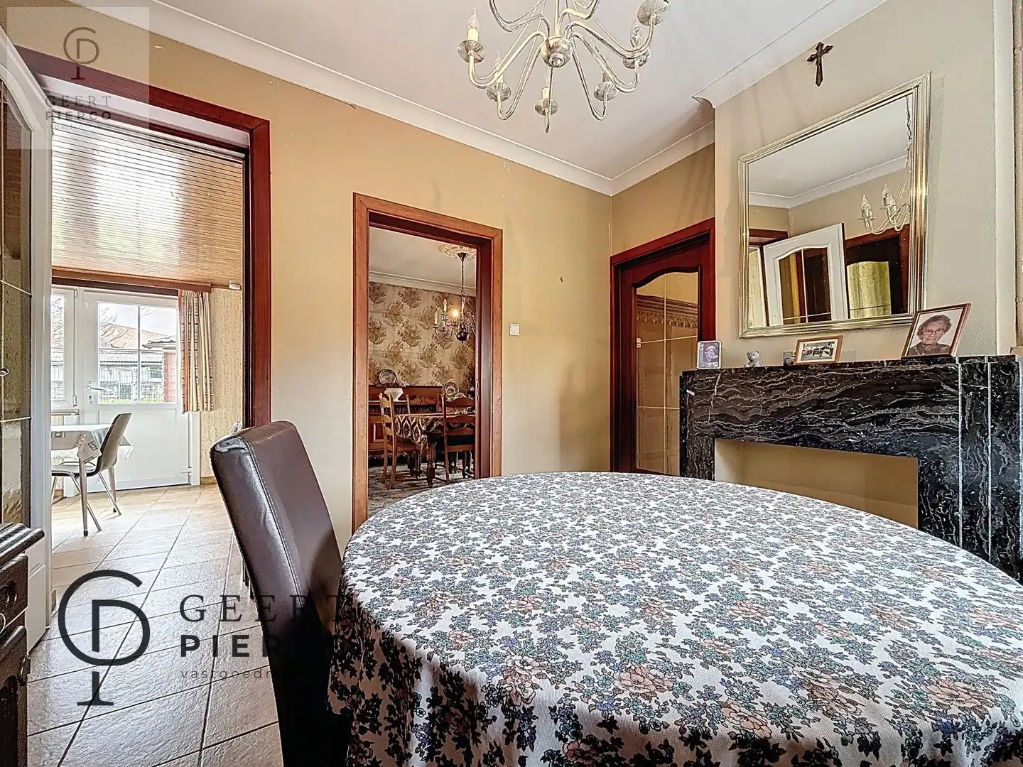 Charmante woning te Neerhespen foto 11