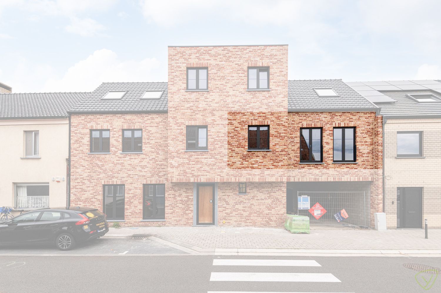 Prachtige kleinschalige nieuwbouwresidentie gelegen in Dorpskern van Sint-Laureins! foto {{pictureIndex}}