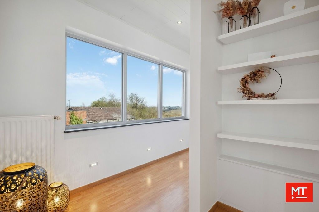 Moderne villa met landelijk uitzicht te koop in Passendale foto 15