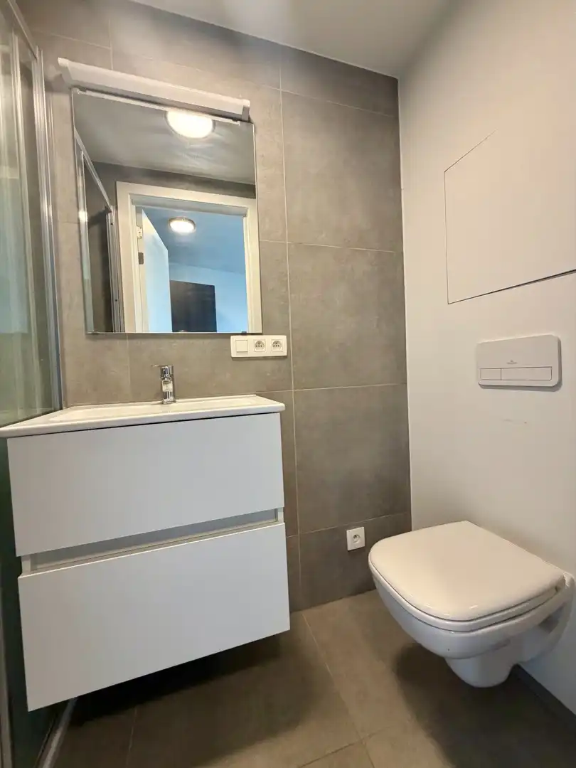 Studentenkamer op TOP-locatie! foto 6