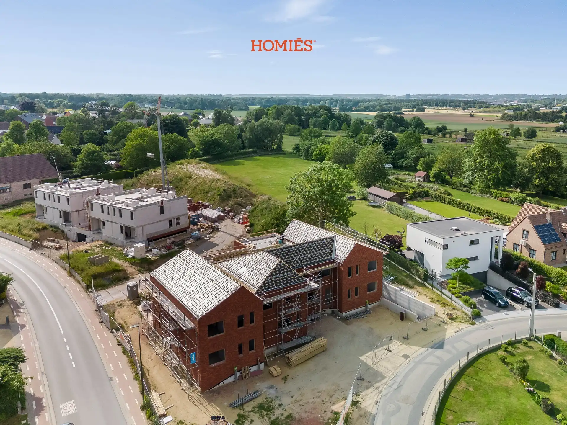 Urban villa in groene omgeving foto 13