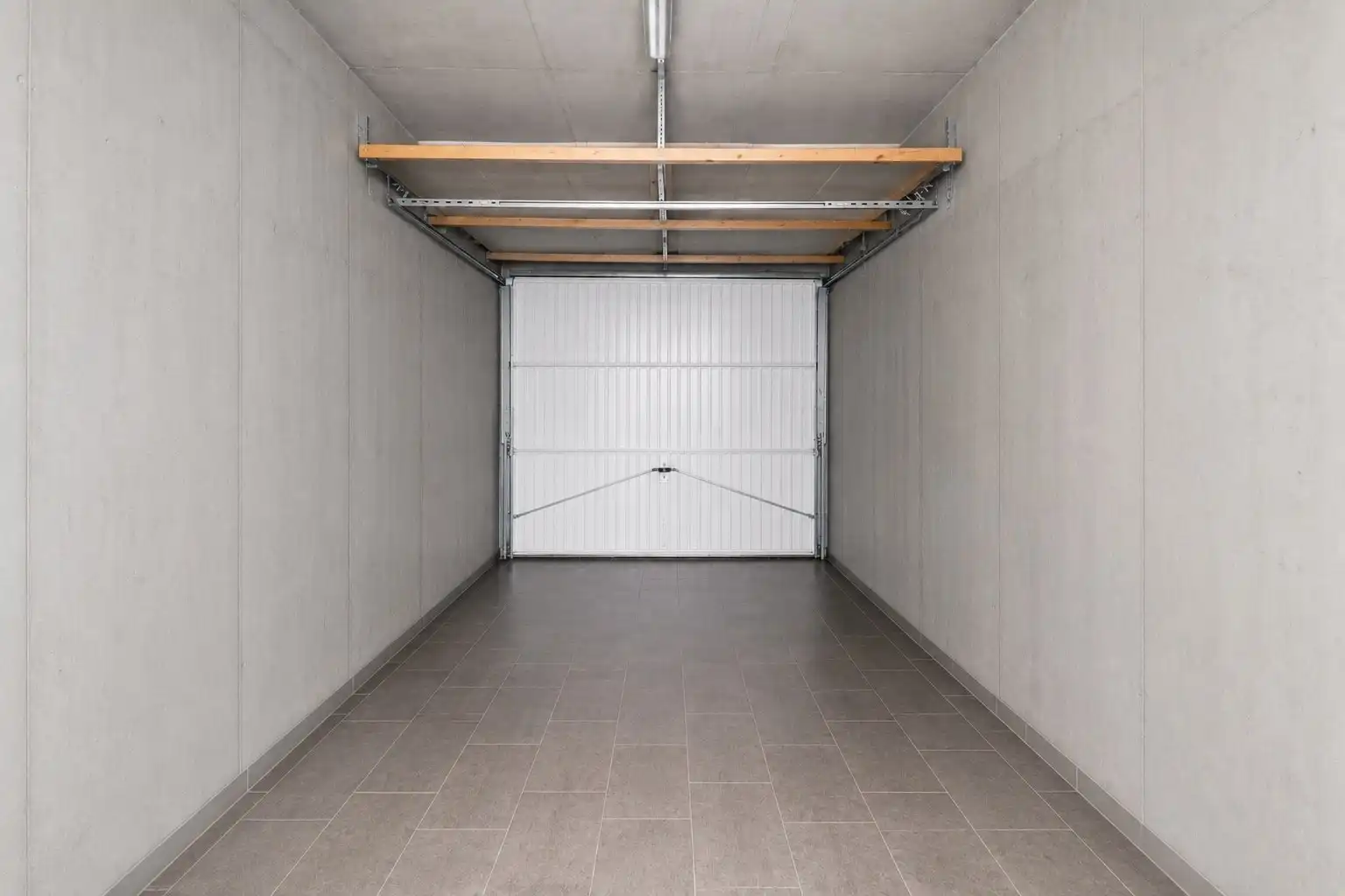 Ruim gelijkvloersappartement – rustig gelegen foto 13