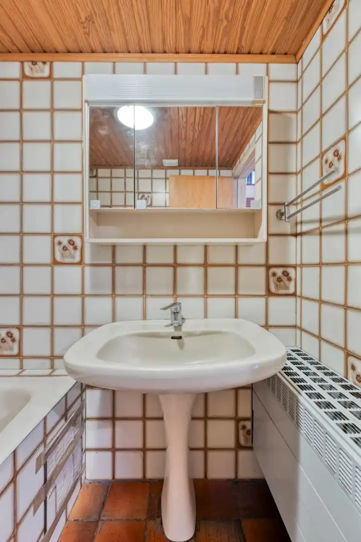 Ruime open bebouwing met zalige tuin in Tongeren-Borgloon foto 23