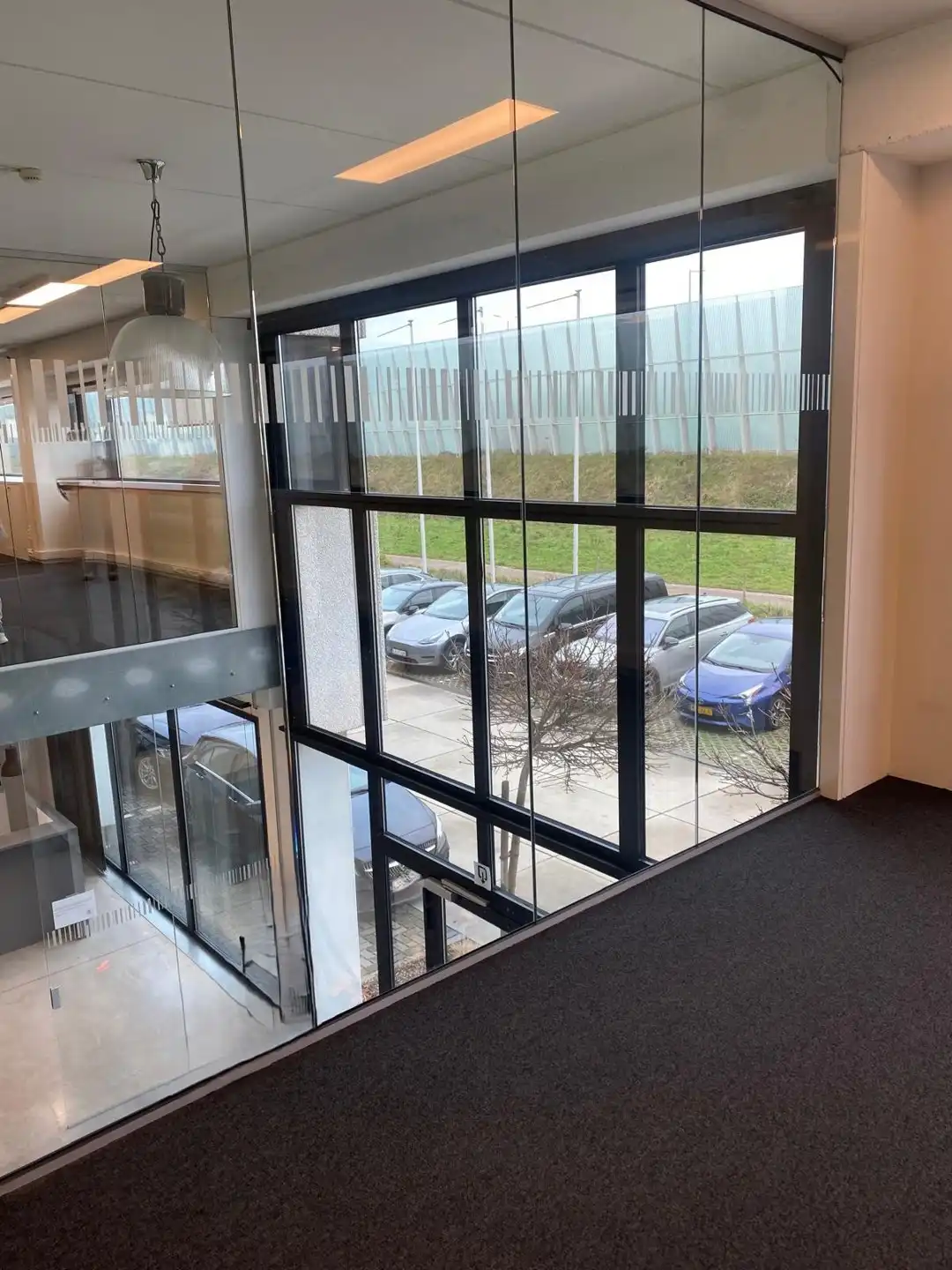 Kantoorruimte van 380 m² op toplocatie Westpoort Zwijndrecht foto 4