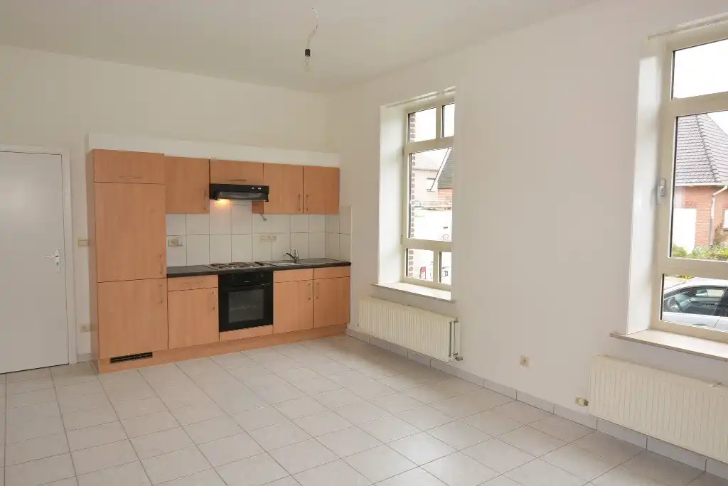 Gelijkvloers appartement met 1 slaapkamer. foto 2
