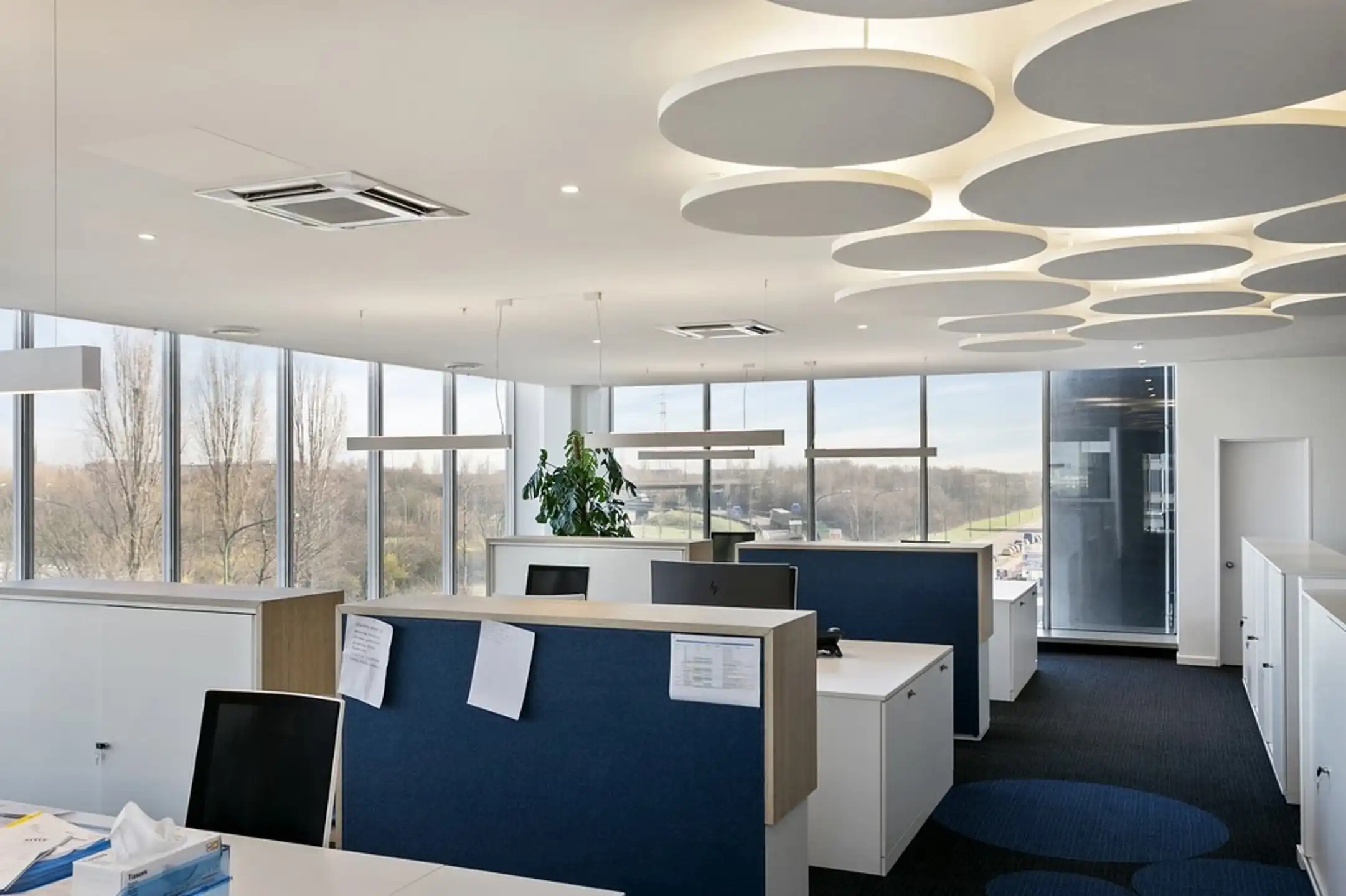 Antwerpen: Kantoren te huur in Ahlers Building foto 4