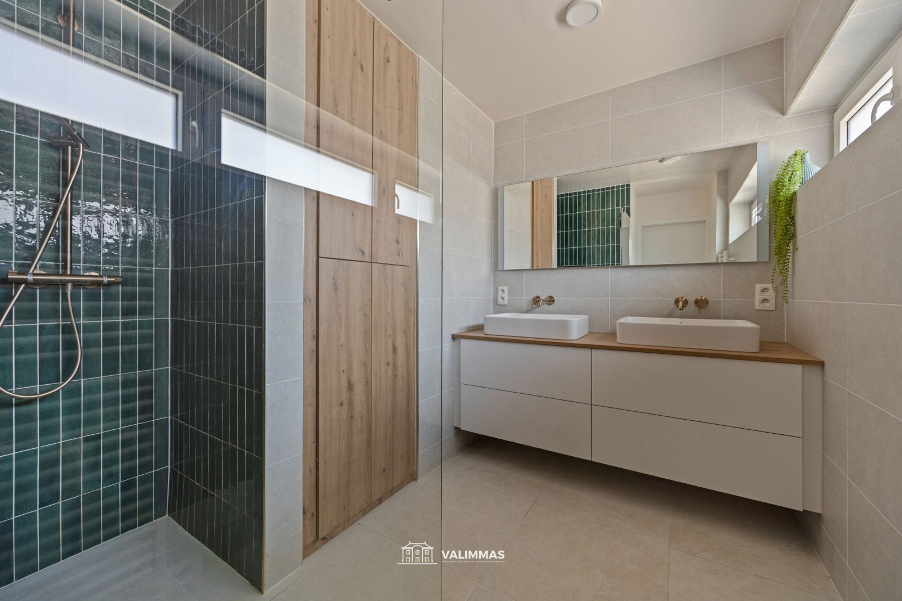 Gelijkvloerse handelsruimte (event. met duplex-appartement) foto 23