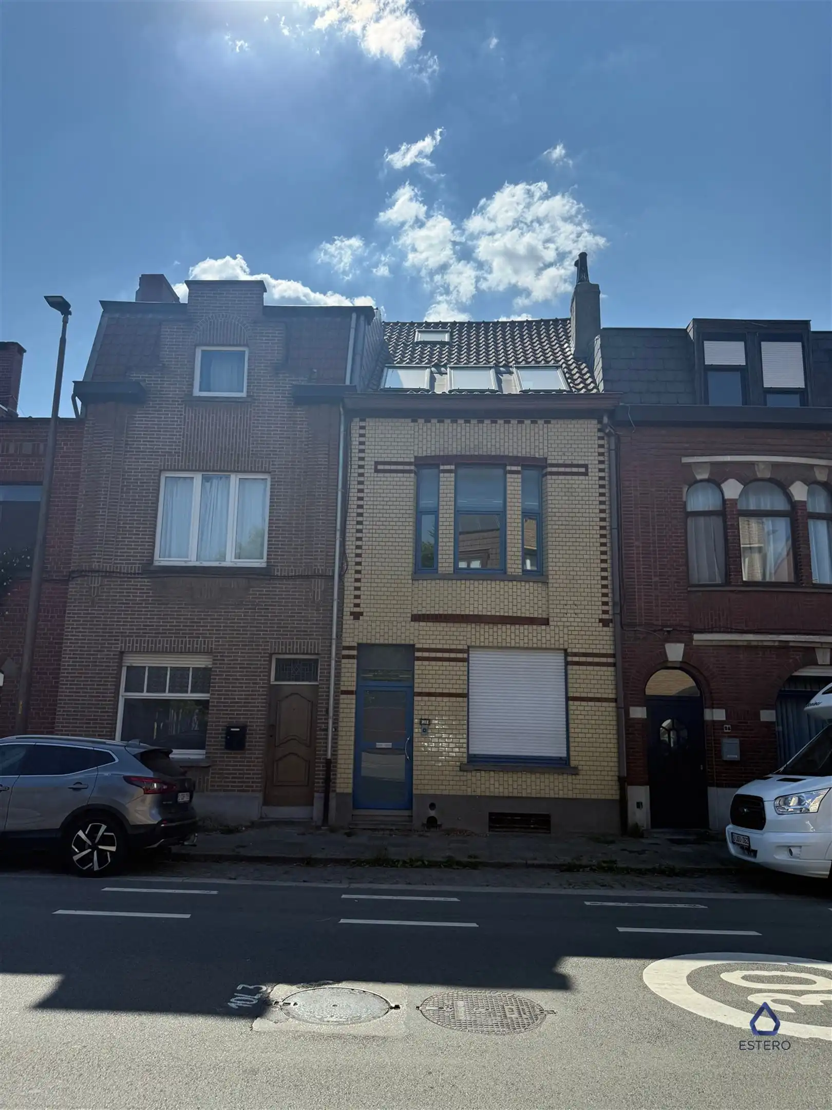 Karaktervolle woning met tuin foto {{pictureIndex}}