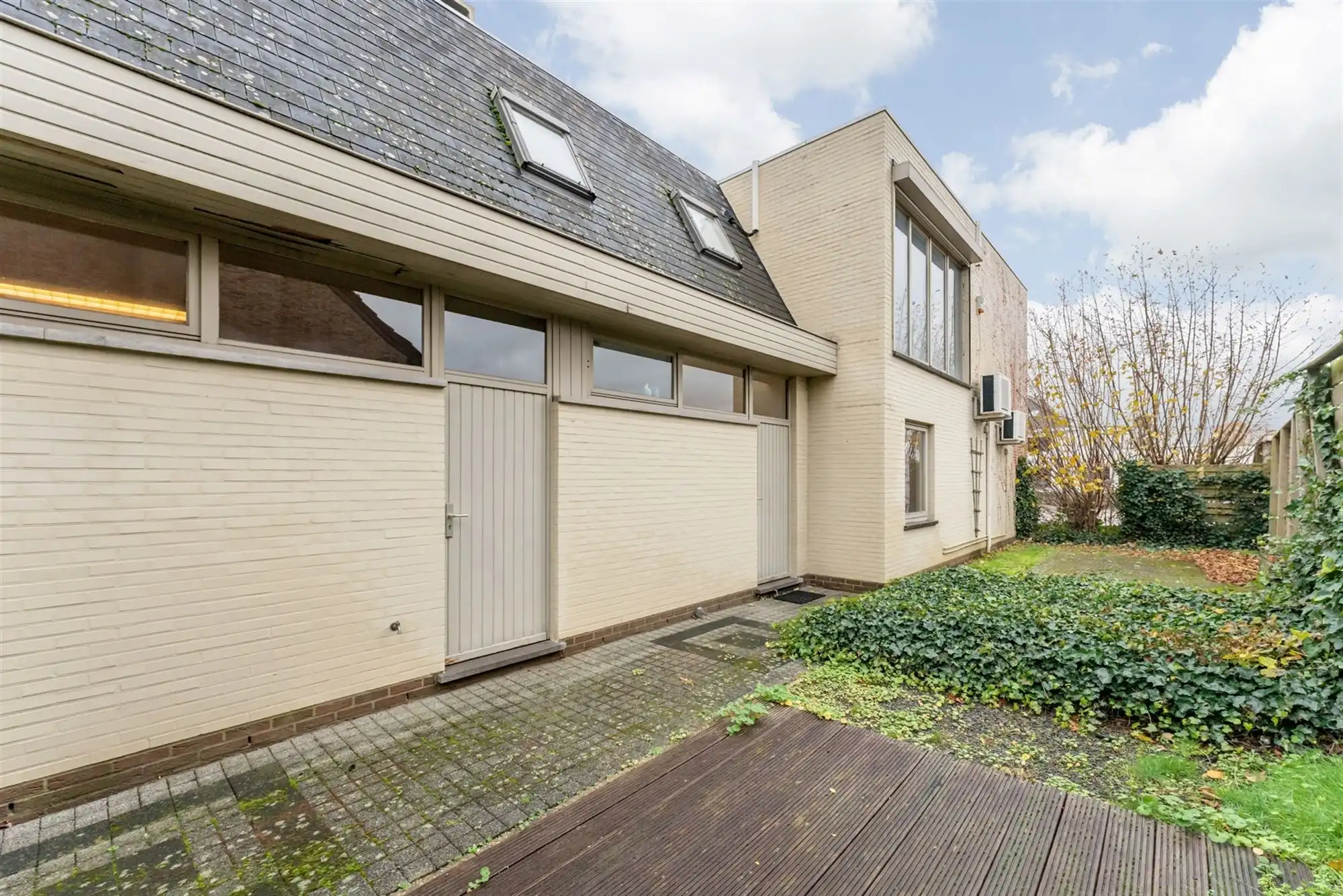 HANDELSPAND MET GOEDE VISIBILITEIT EN RUIME PARKING MET BOVENLIGGEND APPARTEMENT IN HEUSDEN-ZOLDER foto 25