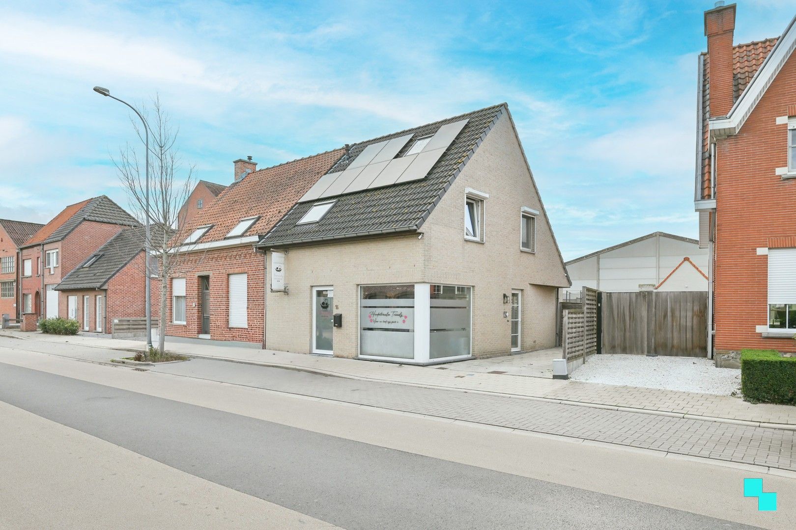 ()=>{if(producerUpdateValueVersion(node),producerAccessed(node),node.value===ERRORED)throw node.error;return node.value} Abelestraat 16 - 8870 Izegem