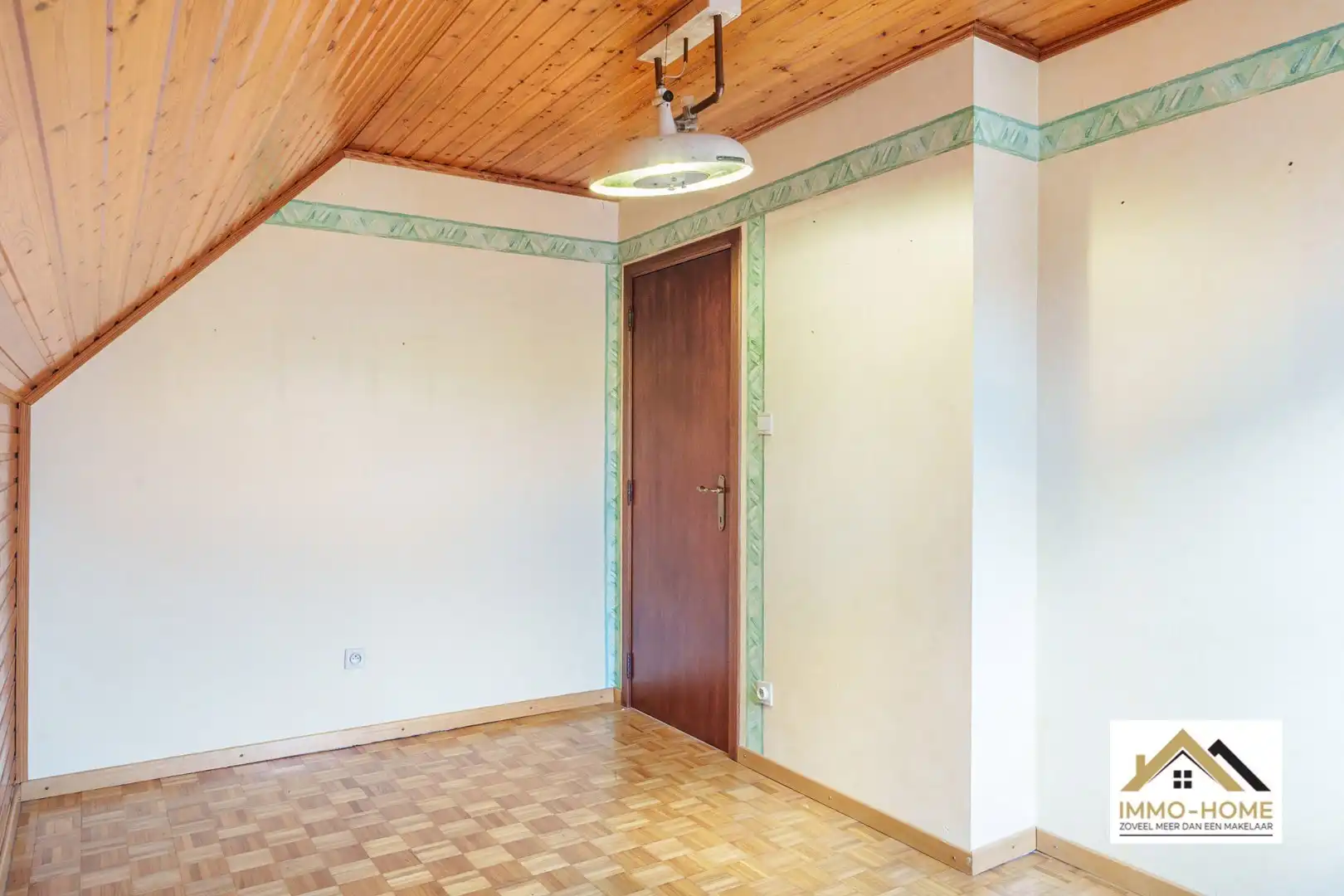 Vrijstaande woning in rustige woonwijk  foto 14