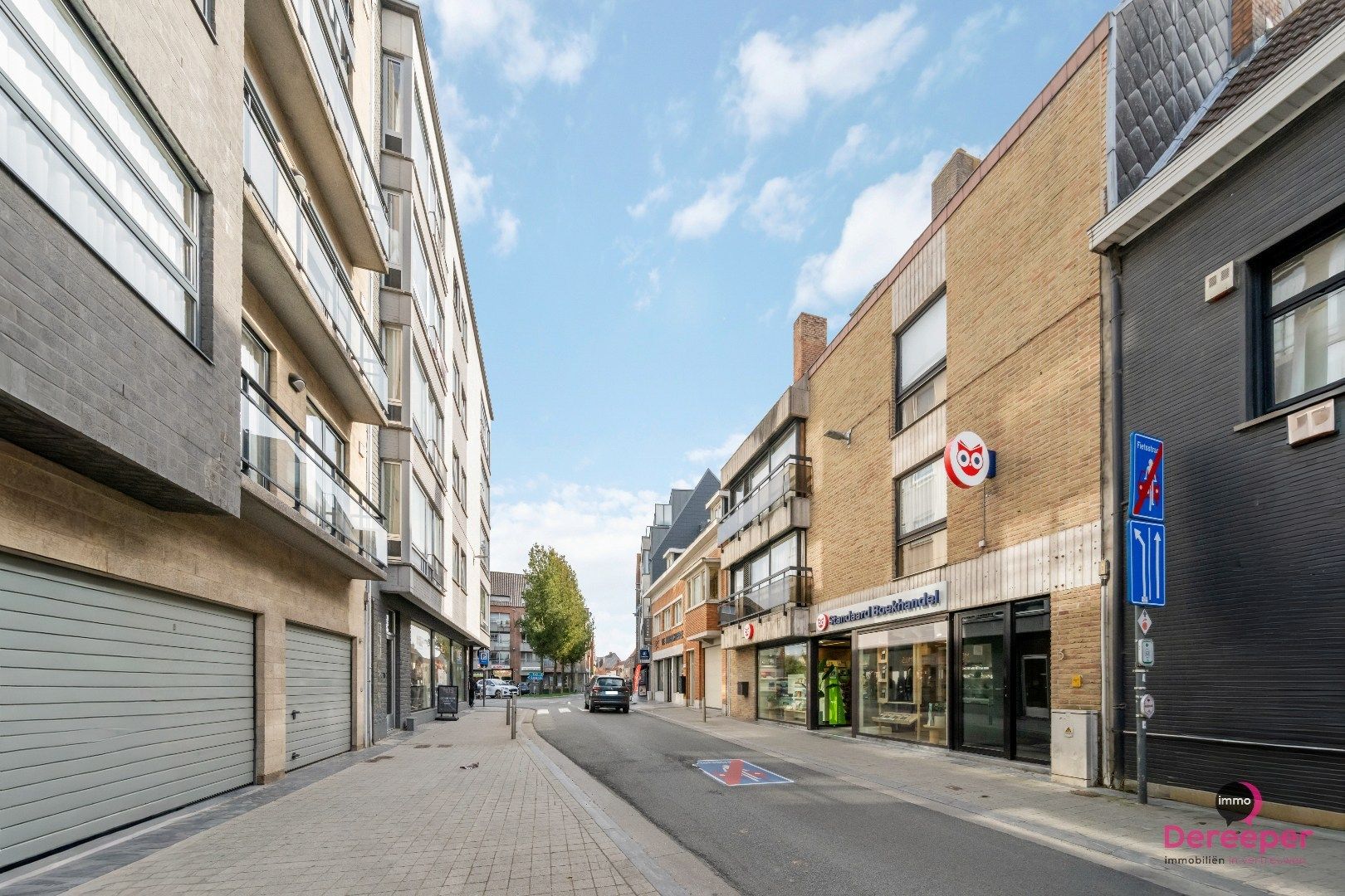 Ruim en licht appartement met 3 slaapkamers – ideaal voor gezinnen of investeerders foto 12