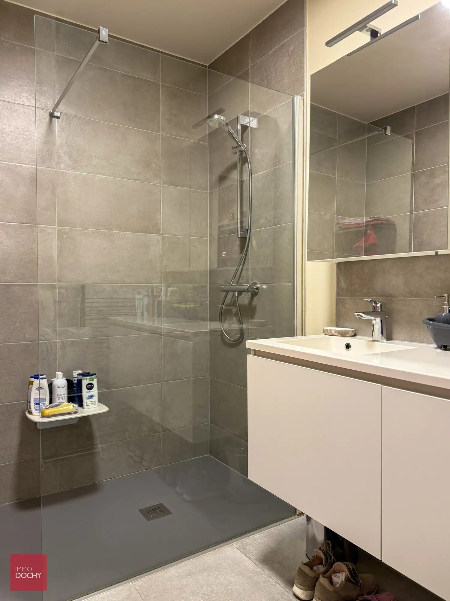 Recent instapklaar appartement op wandelafstand tot centrum | J. Duthoystraat foto 5