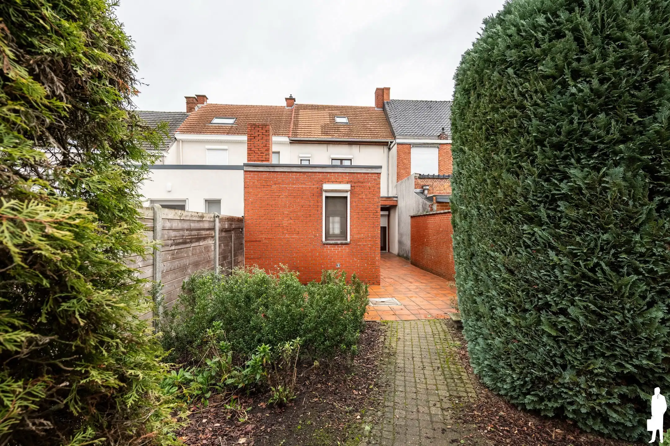 Woning met tuin, centraal gelegen in Poppel dorp. foto 14