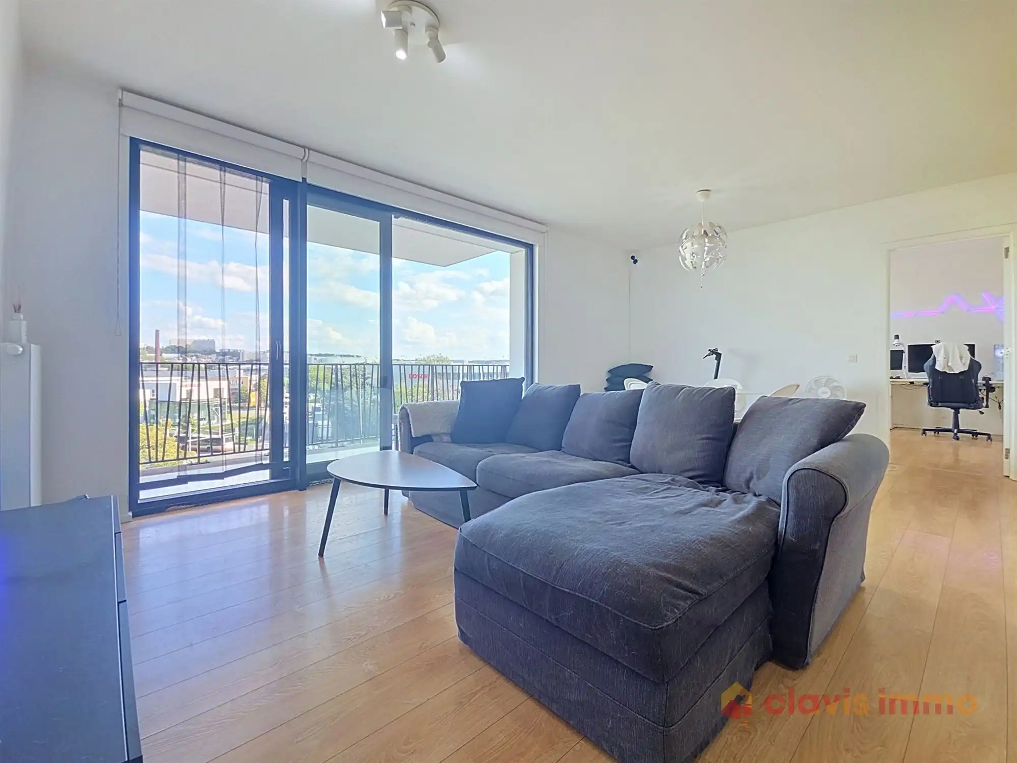 Appartement met terras en parking foto 22