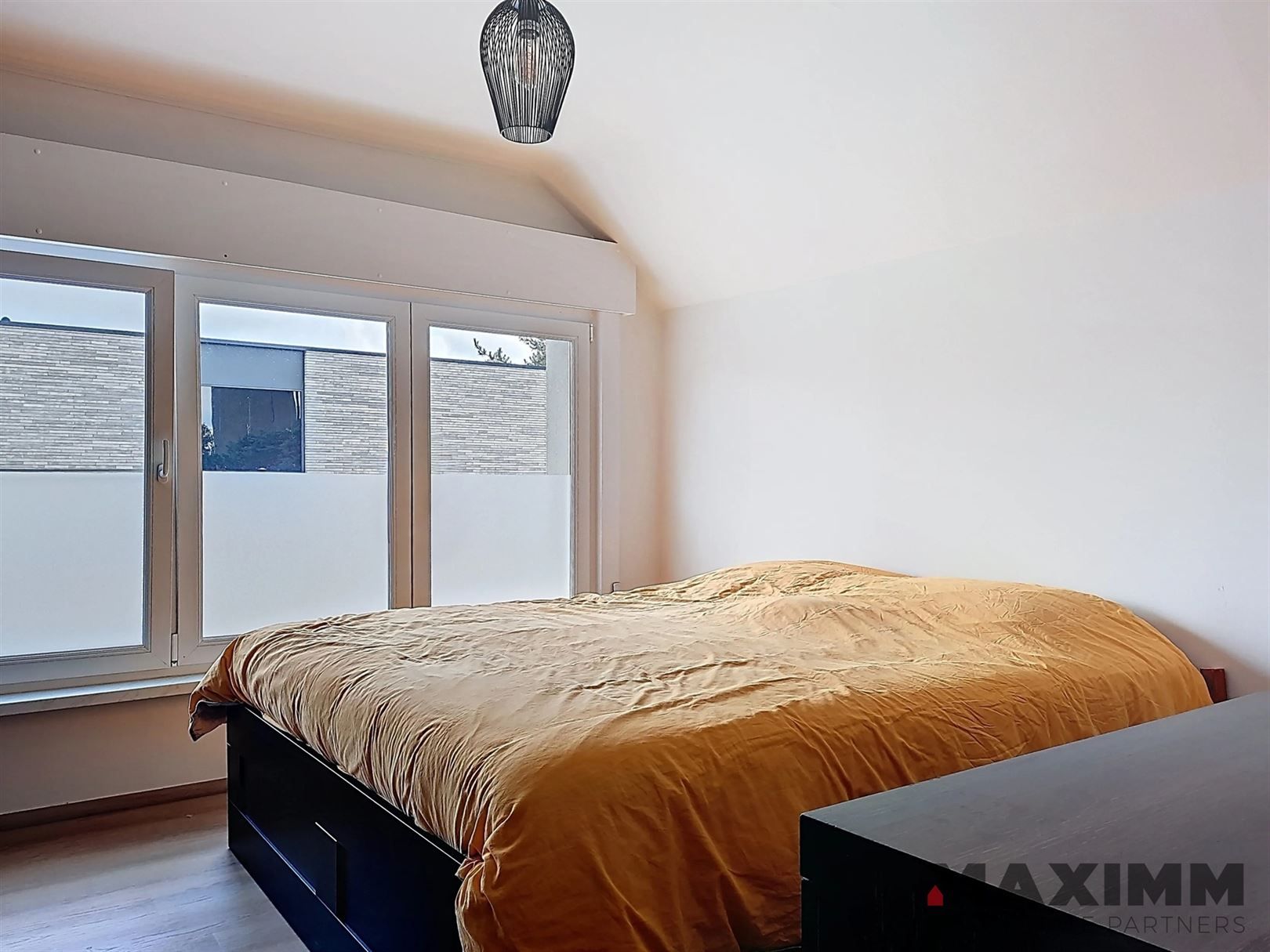 Een unieke kans om duurzaam én stijlvol te wonen in alle comfort. 3 slk, garage, tuin, EPC A foto 11