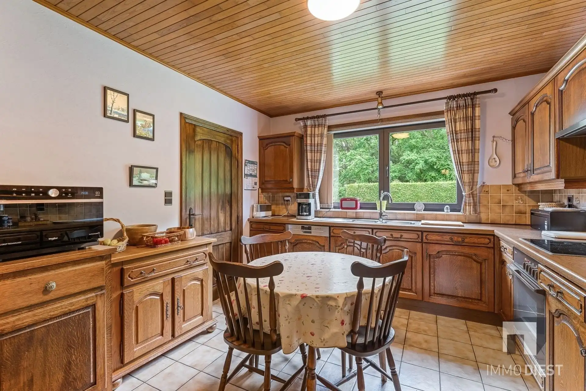 Fraai landhuis in de rand van Geetbets foto 17