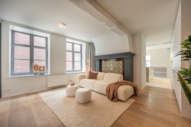 Historisch wonen in hartje Brugge – charme, comfort & karakter! foto {{pictureIndex}}