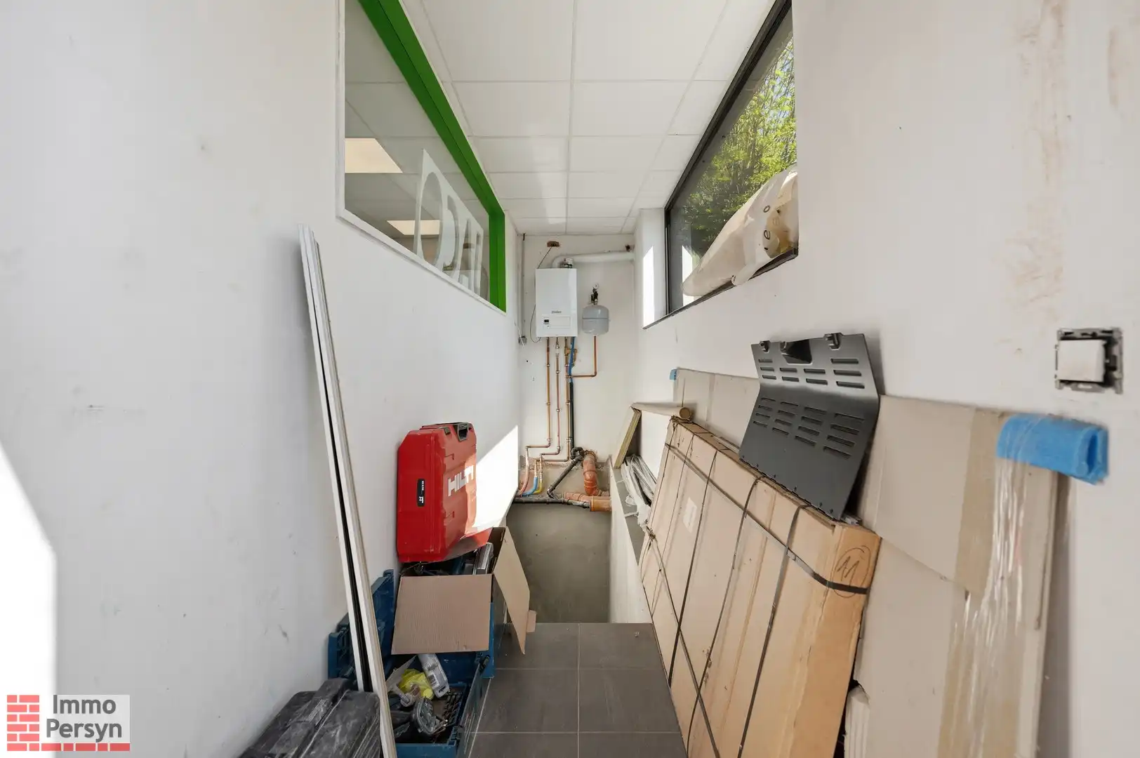 Unieke investeringskans: Handelspand met appartement foto 26