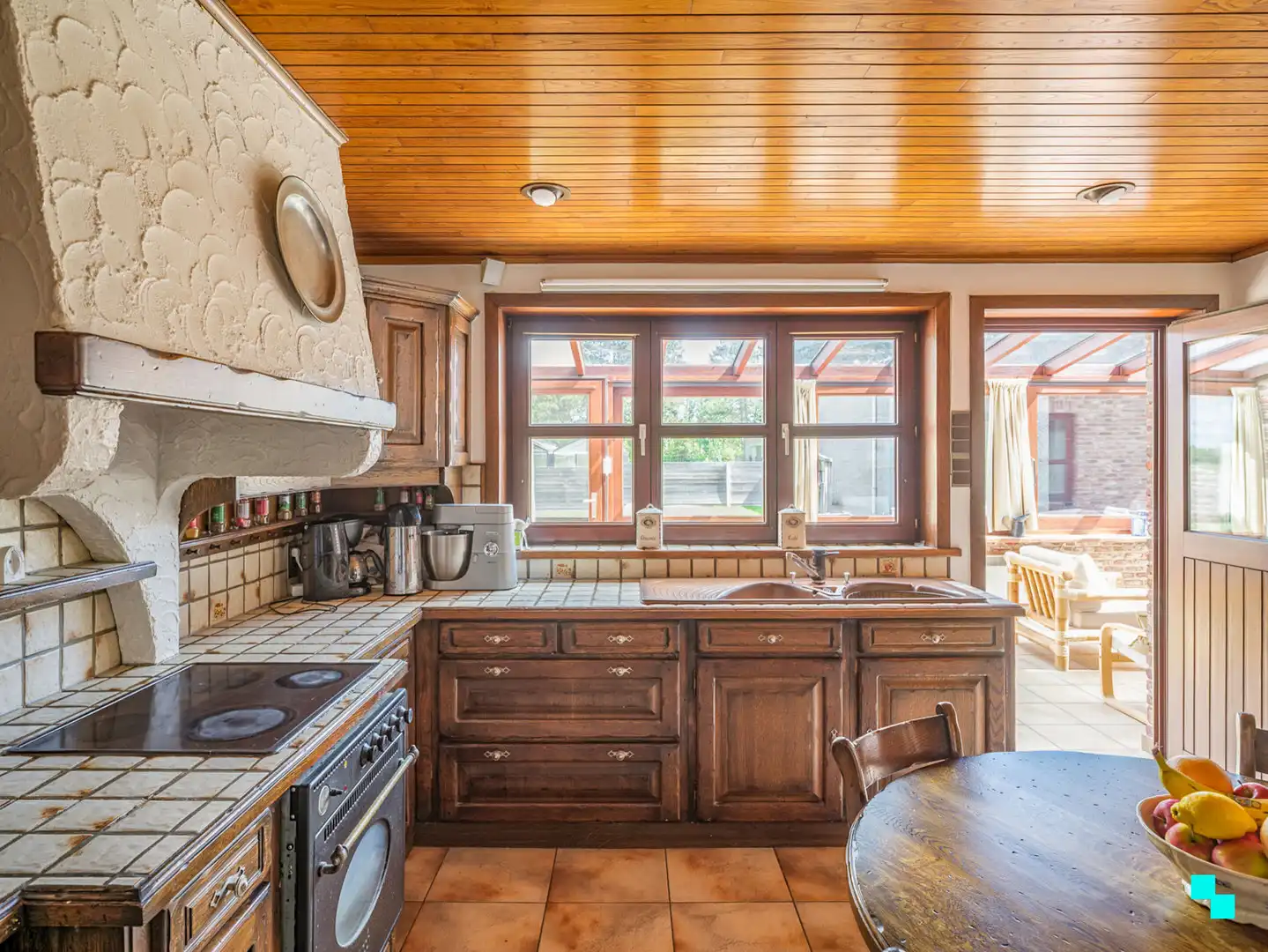 Charmante woning met magazijn te Balegem foto 8