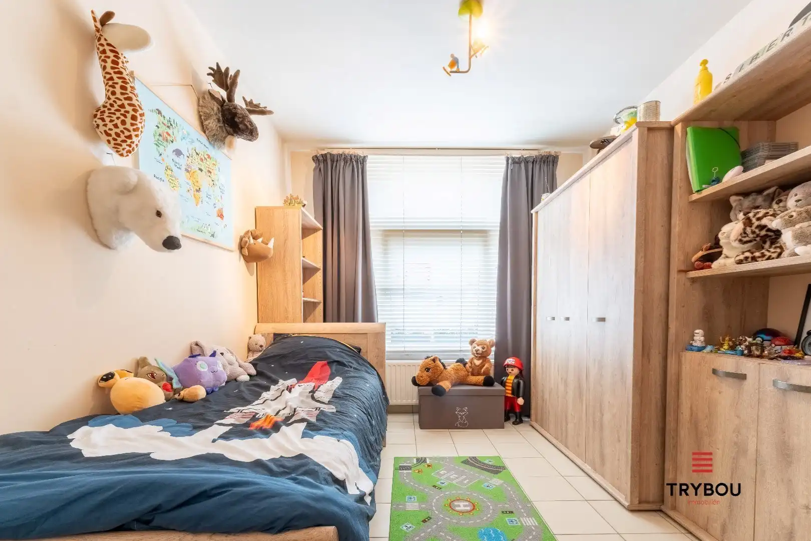 Ruim, instapklaar appartement met garage te koop in Langemark-Poelkapelle foto 16