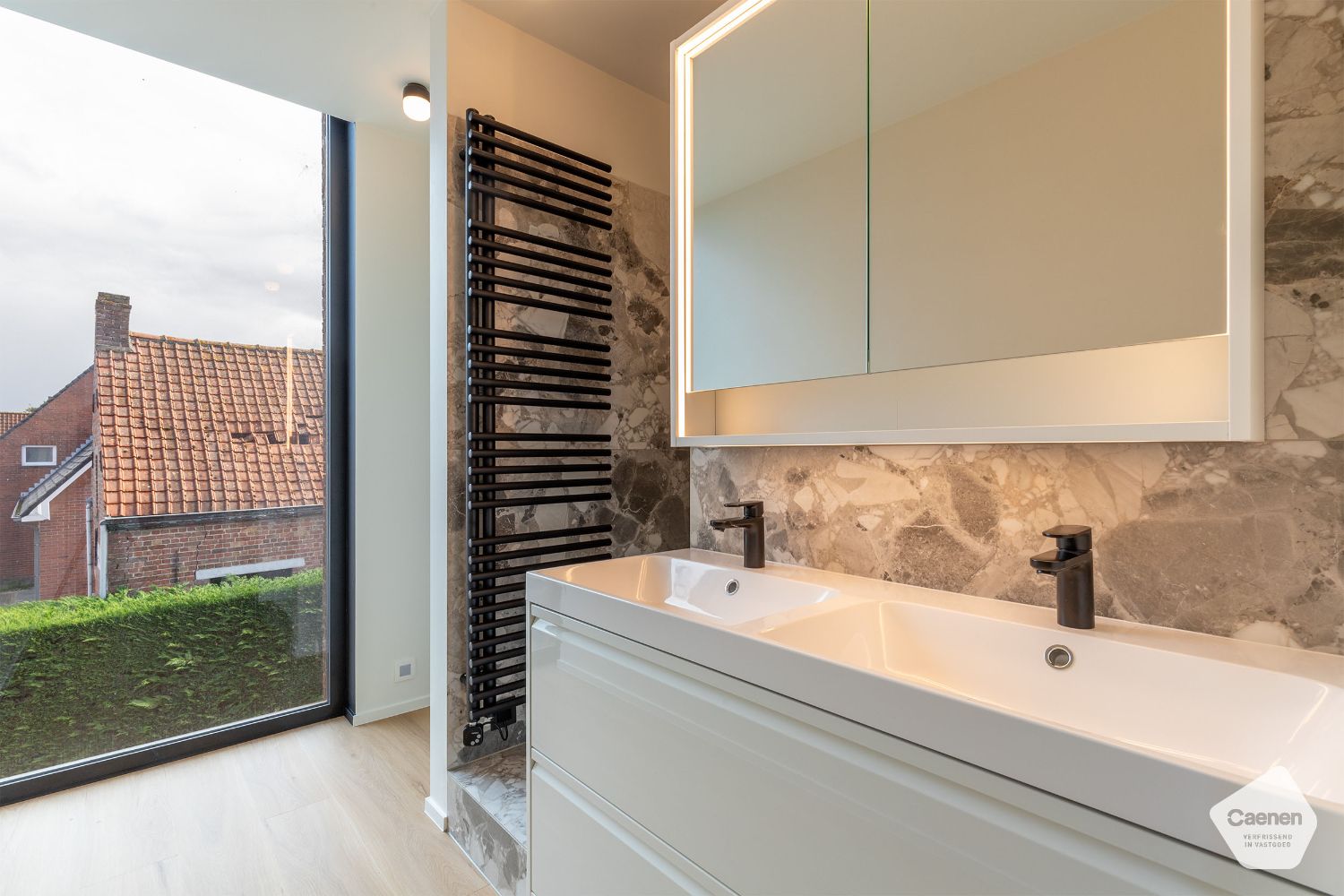 Energiezuinige nieuwbouw met creatief design en warme uitstraling. foto 15