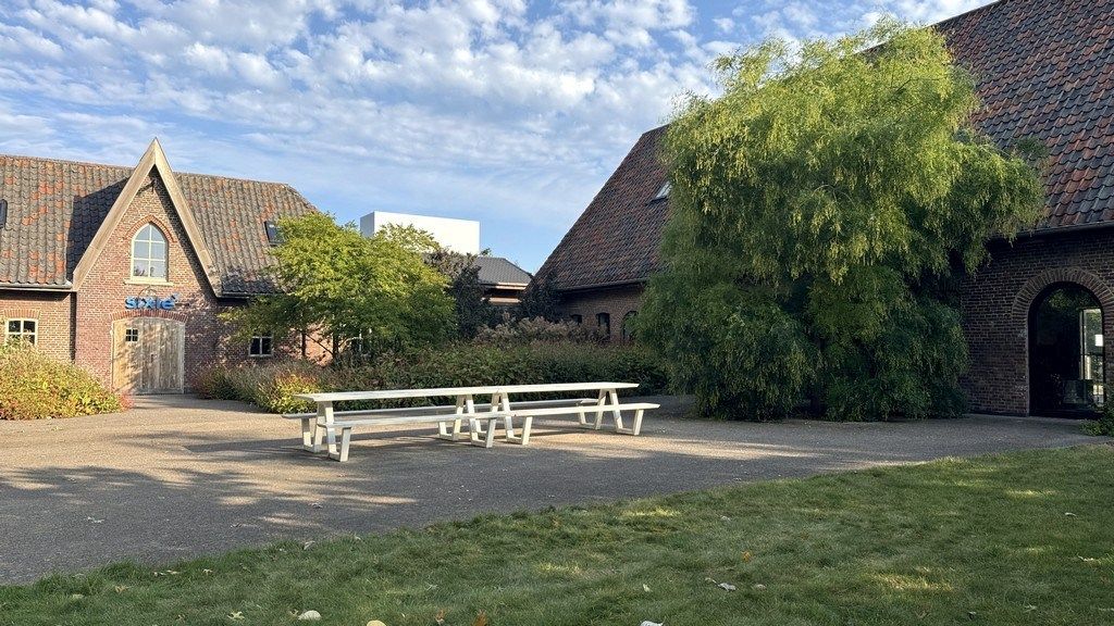 Trendy kantoor te huur vlakbij E40 in Drongen foto 21