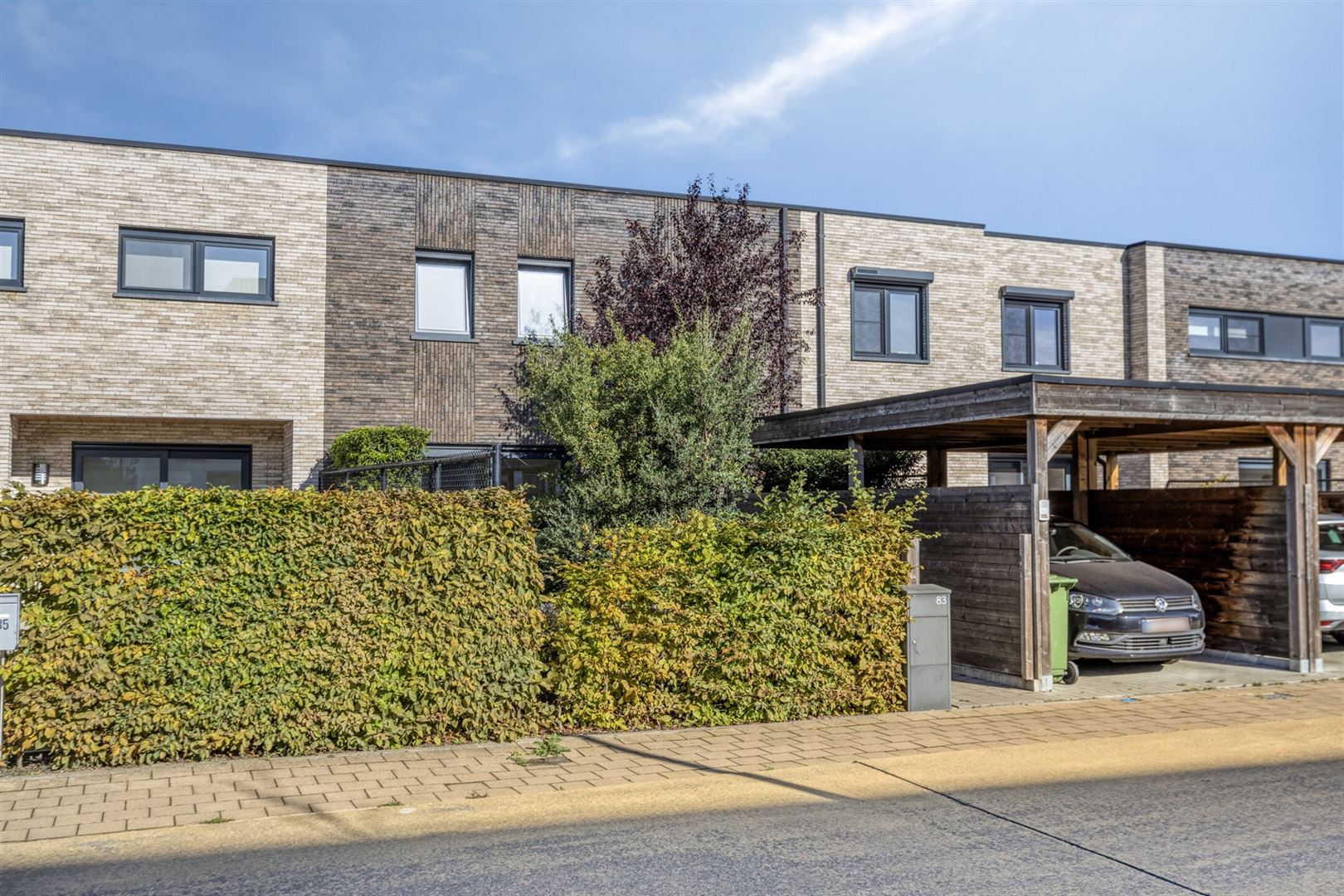 TE KOOP: Recente woning te Hasselt!  foto {{pictureIndex}}