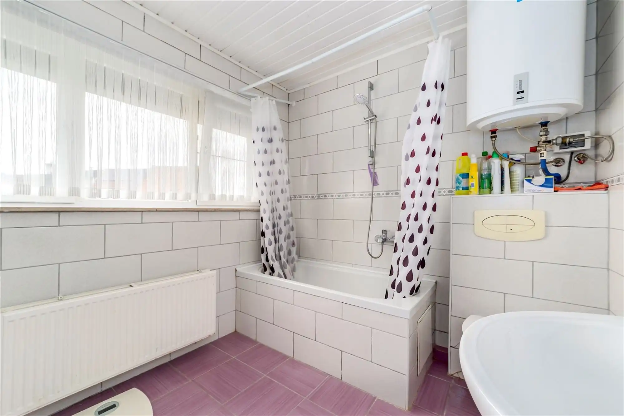 Huis te Hoboken met 4 slpk en 2 garages foto 18