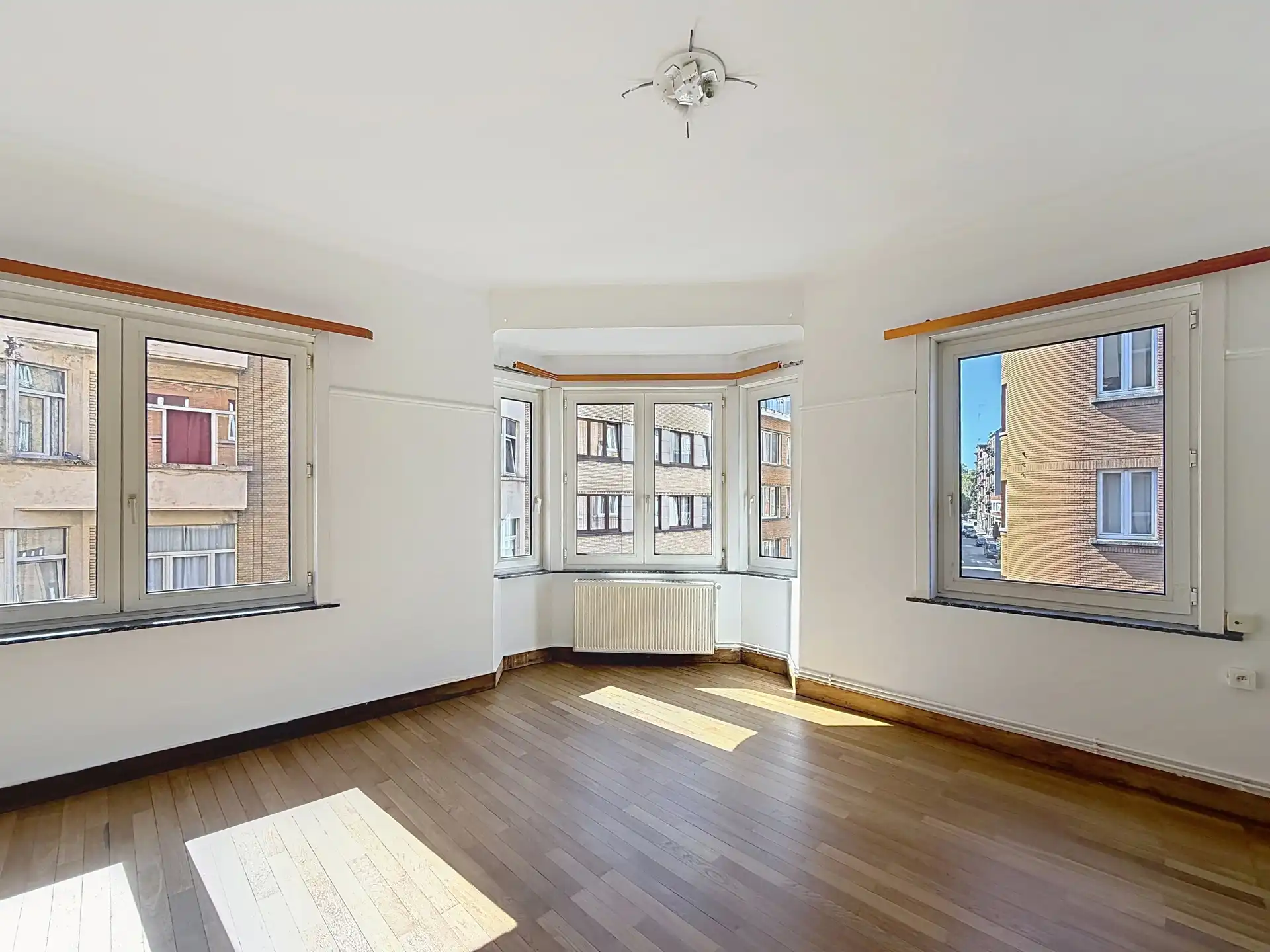 Gerenoveerd appartement met 1 slaapkamer  foto 2