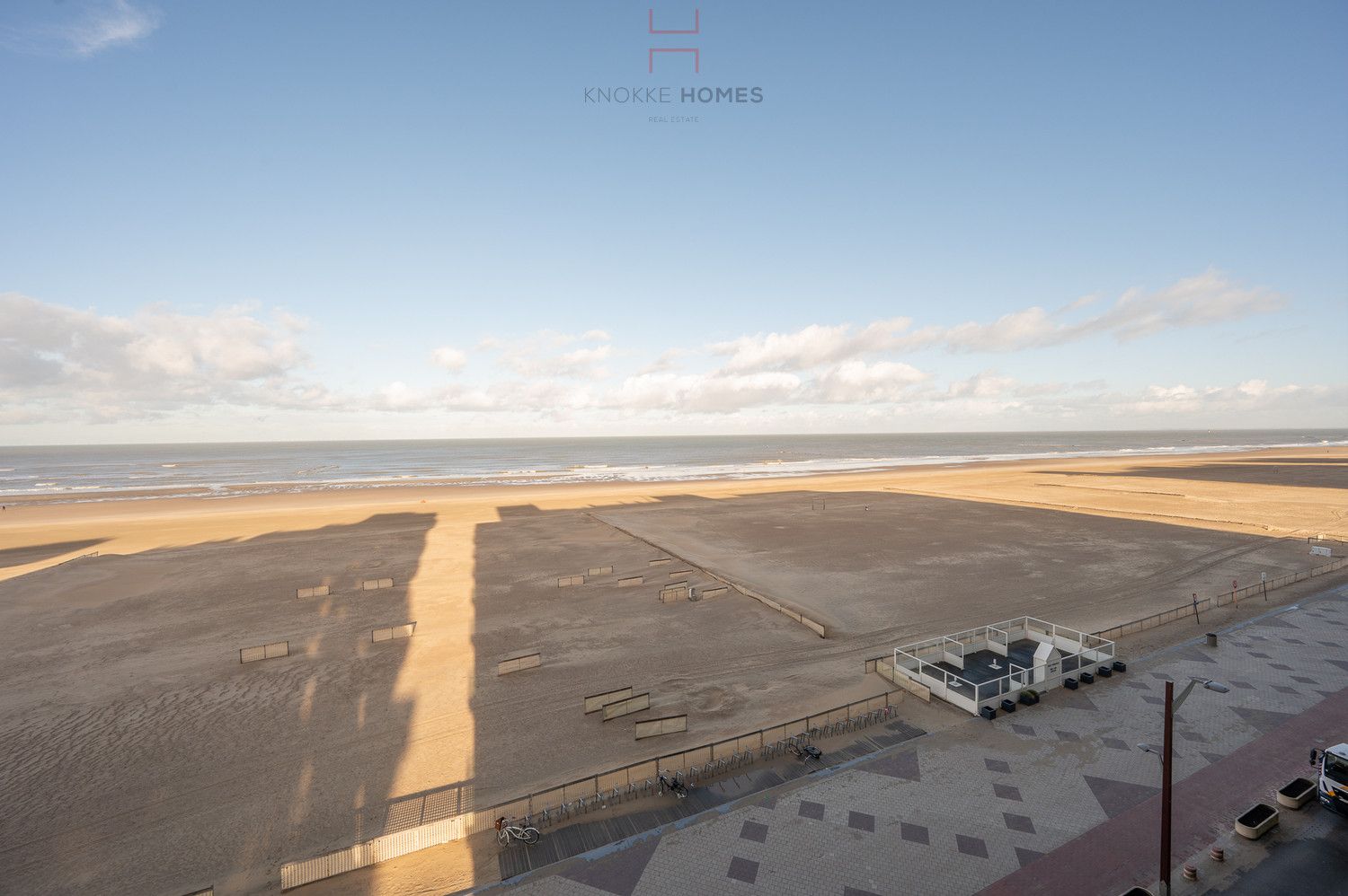 Prachtig hoekappartement op de zeedijk in Duinbergen foto 6