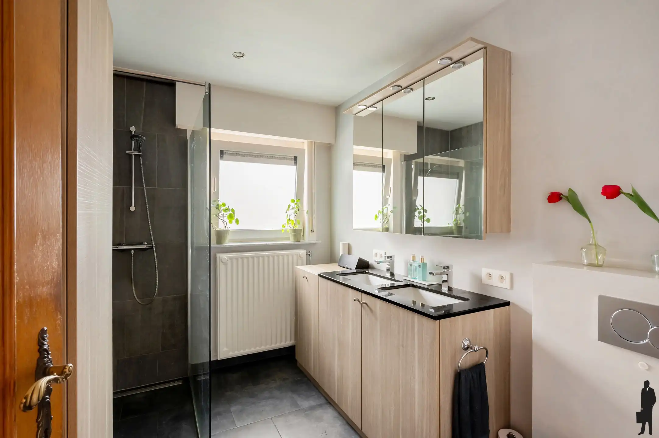 Instapklare gelijkvloerse woning met 4 slaapkamers foto 17