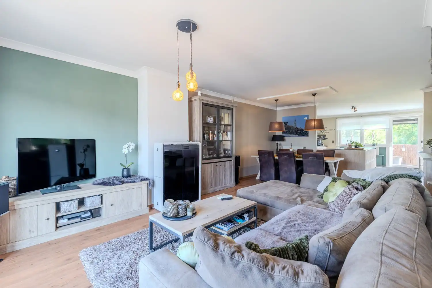Instapklaar duplex-appartement op geliefde locatie aan de Waterstraat in Lanaken foto 14