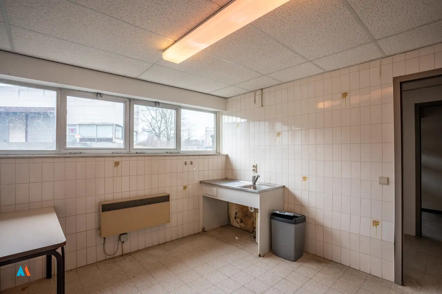 Kantoorgebouw foto 10