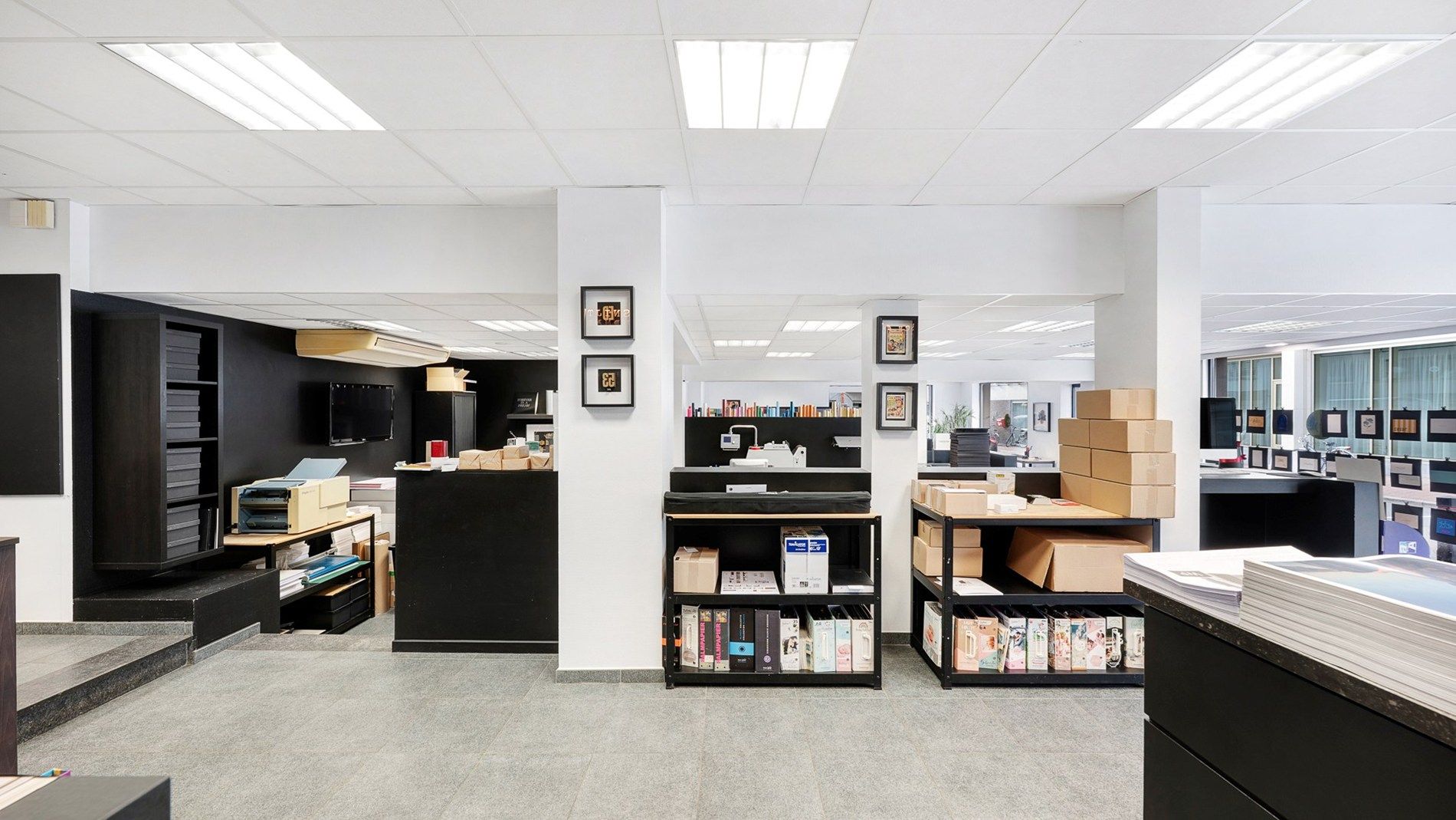 Mooi handelspand (179 m²) met brede etalage te Heist foto 8