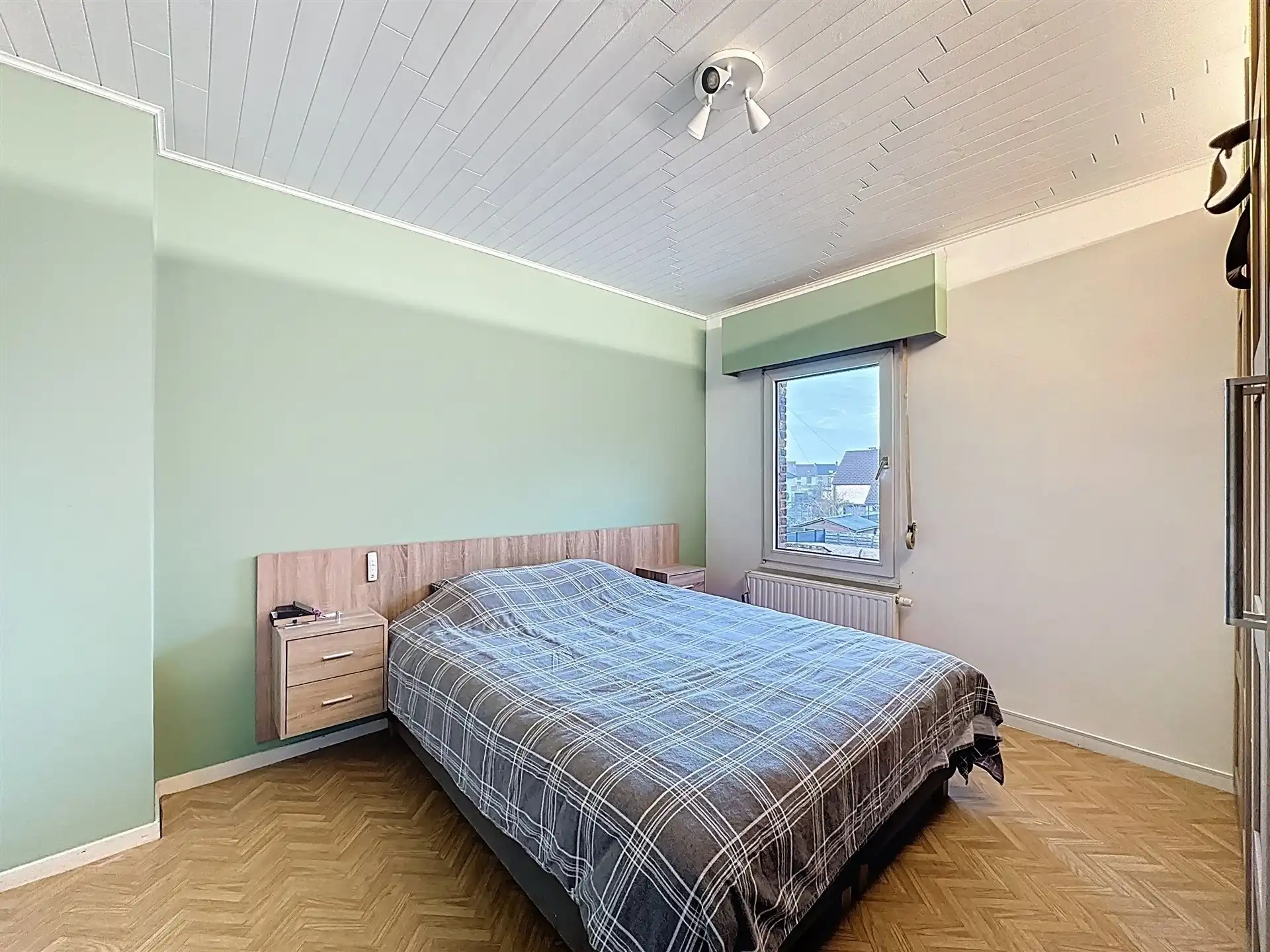 Half open bebouwing met 3 slaapkamers in Kruibeke! foto 11