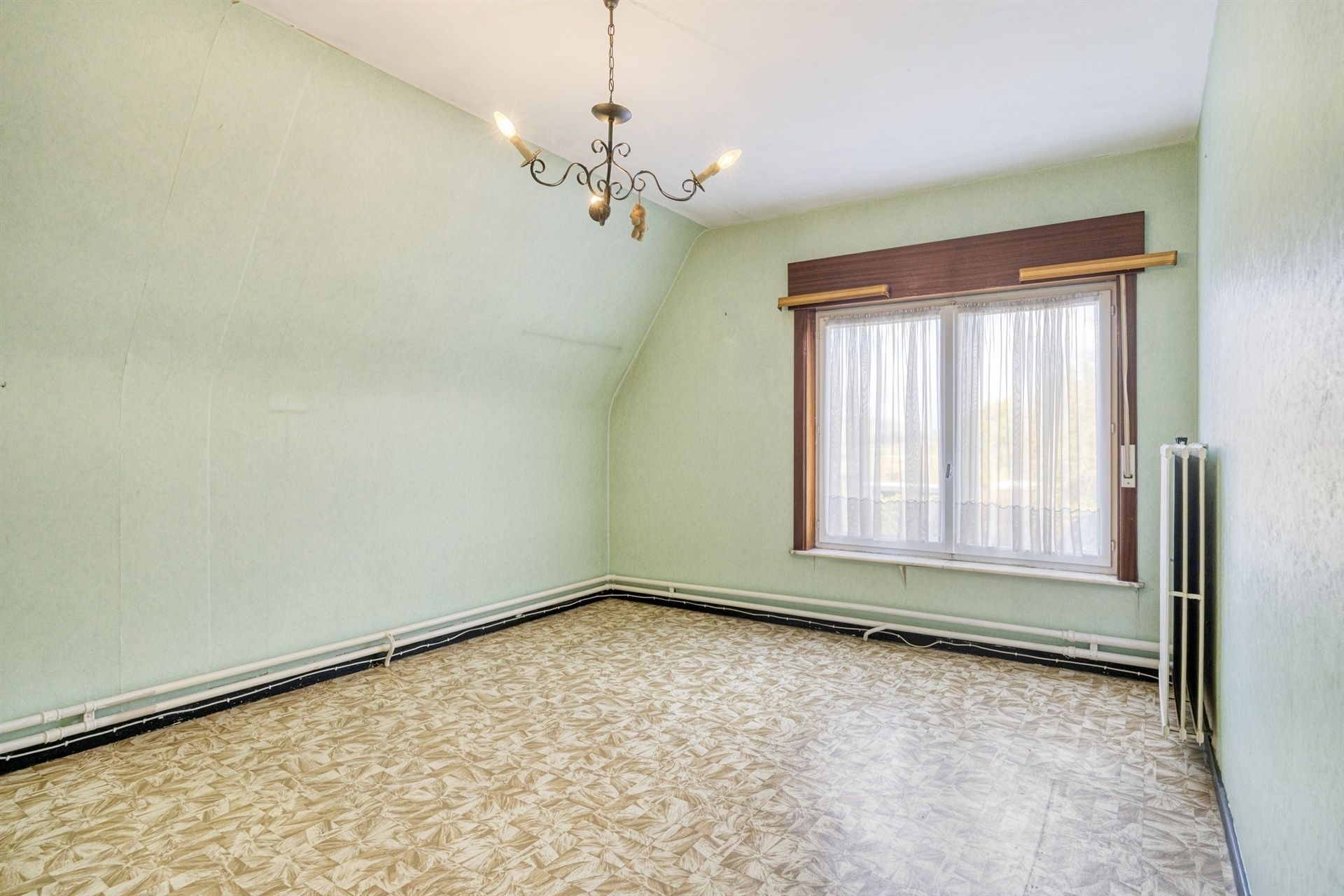 Woning op zeer goede ligging met potentieel foto 15