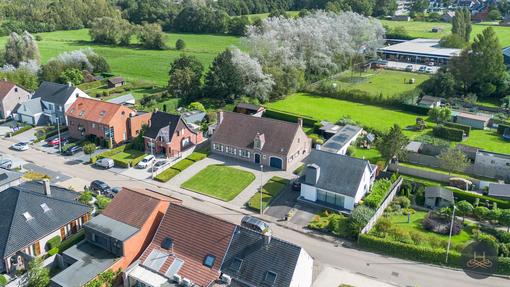 Ruime villa met mogelijkheden tot gelijkvloers wonen foto 22