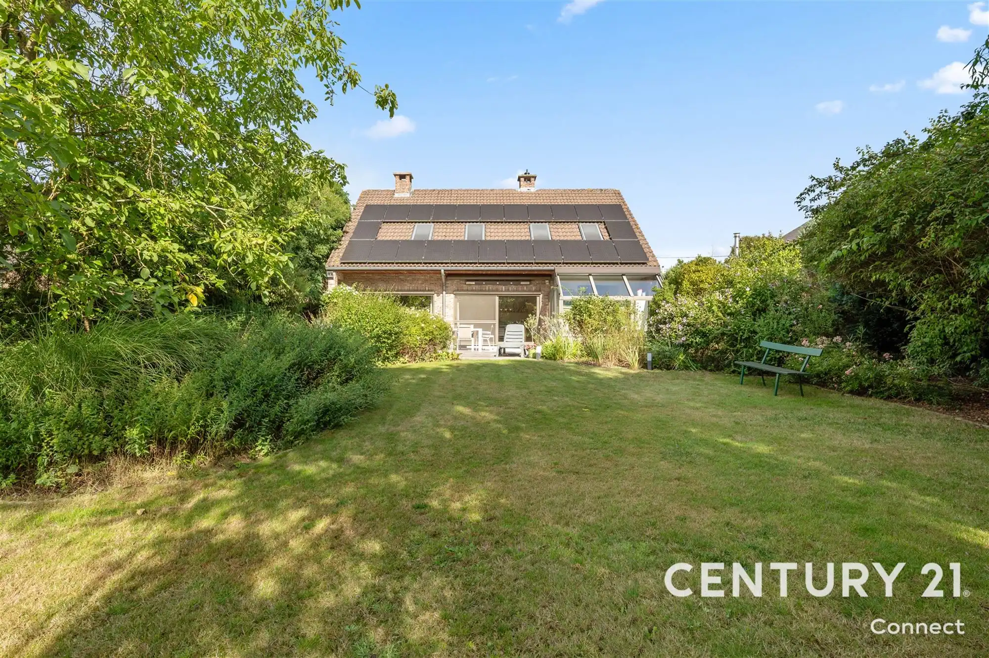 Lichtrijke villa met 4 slaapkamers. foto 24