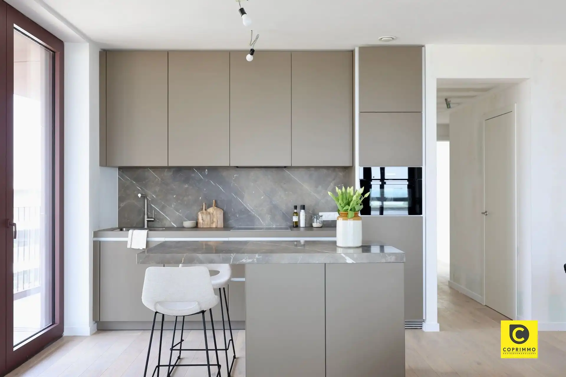 Nieuwbouw 1 slpk app met riante terrassen & Scheldezicht te Nieuw Zuid! foto 11